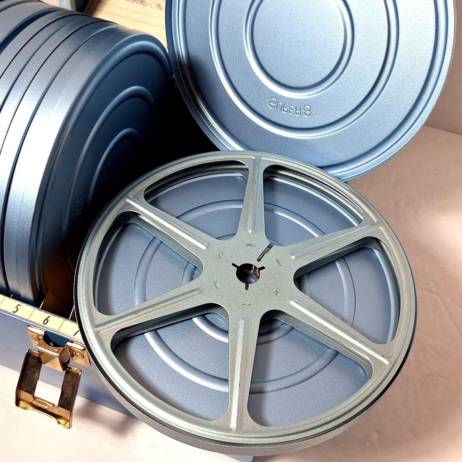 8mm Film Storage Case Box with 12 Slots & 6 Metal Reel Canisters Vintage 1960s