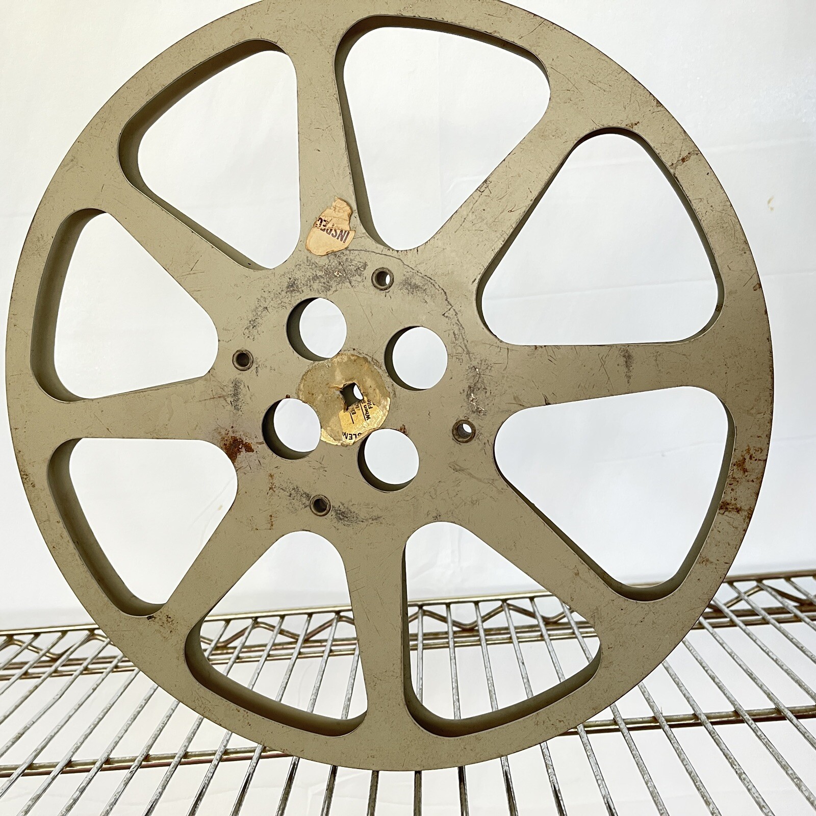 Vintage 16mm Film Reel 1600 ft 13 3/4″ Grey Metal USA Deco Wall Cinema Hollywood