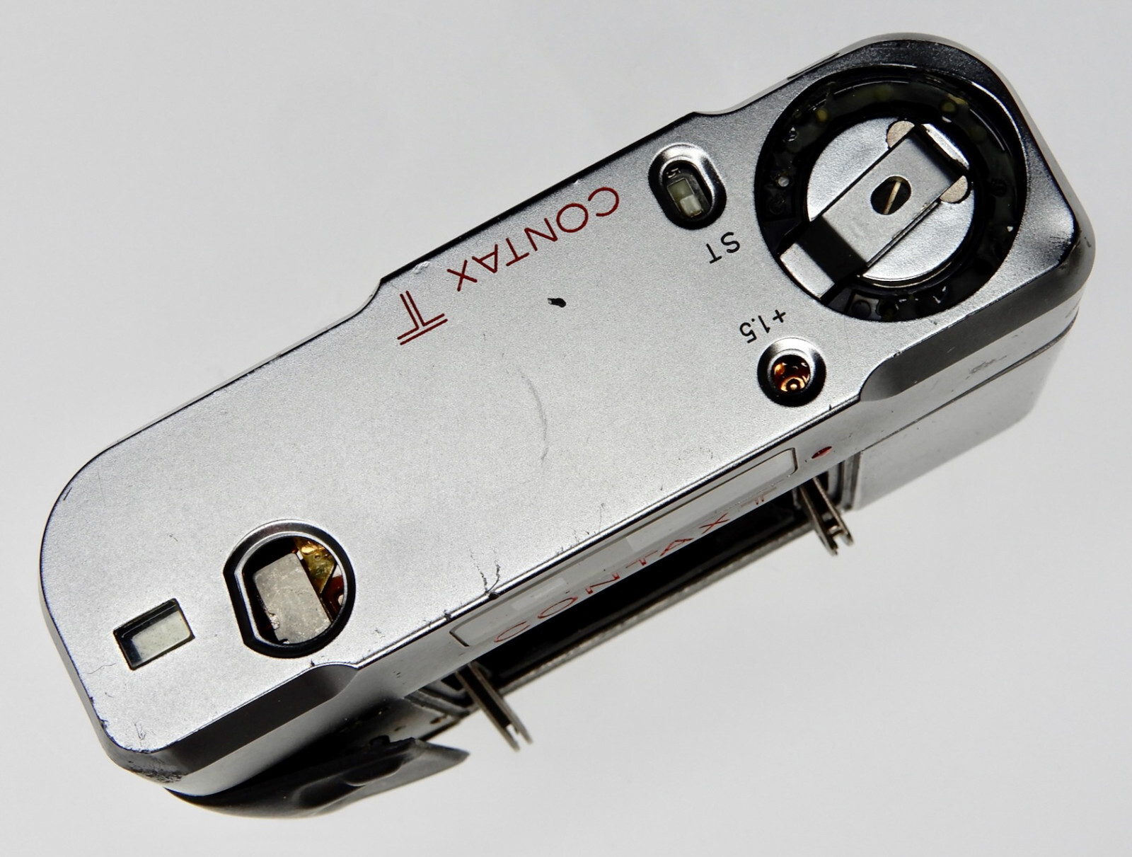 Broken Contax T Body without Lens