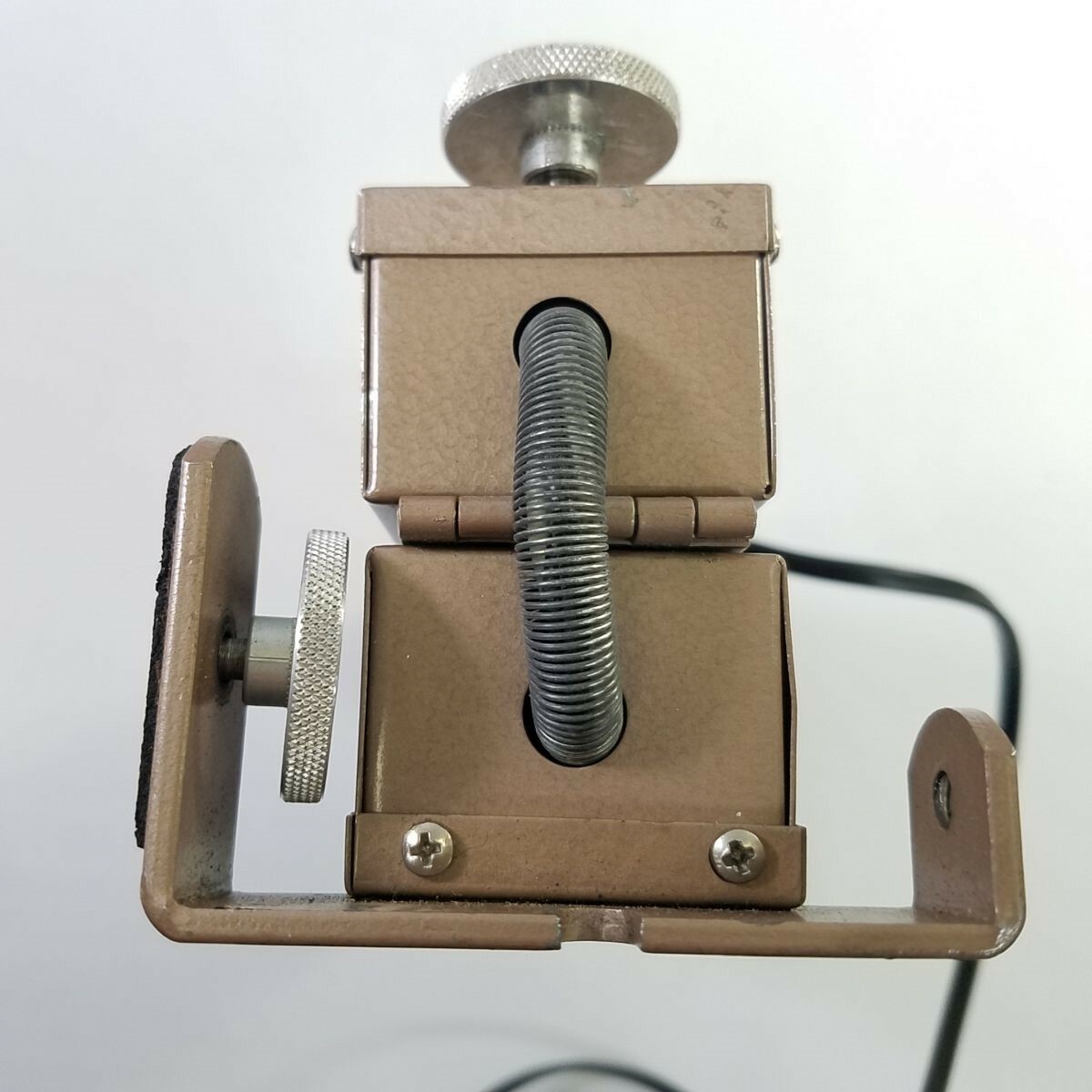 Vintage Harwood Chicago Folding Movie Light Bar 4 Light Works