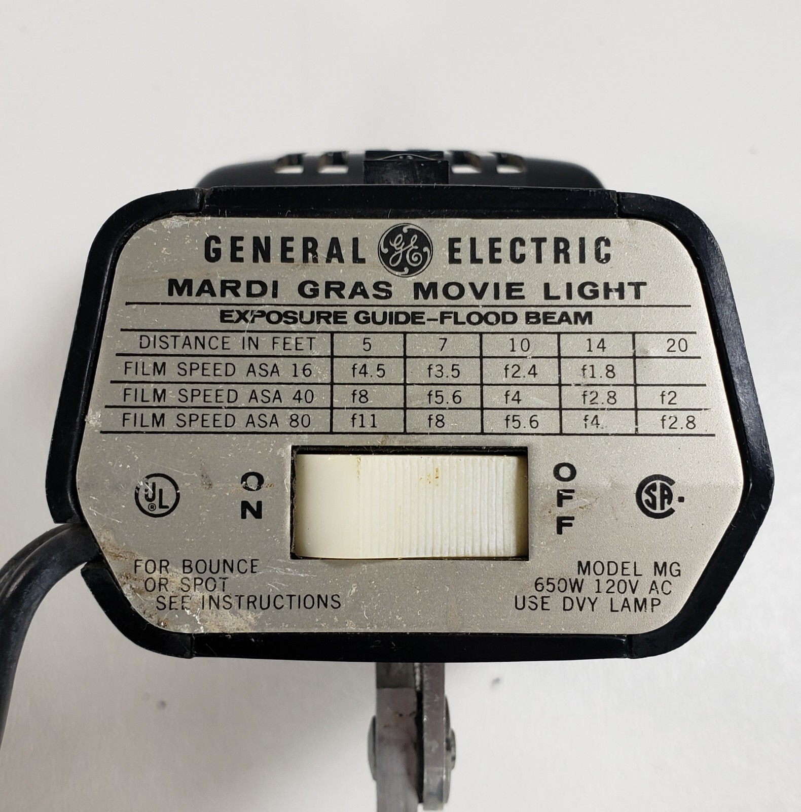 Vintage GE Mardi Gras Movie Light Universal Model MG Tested Bright