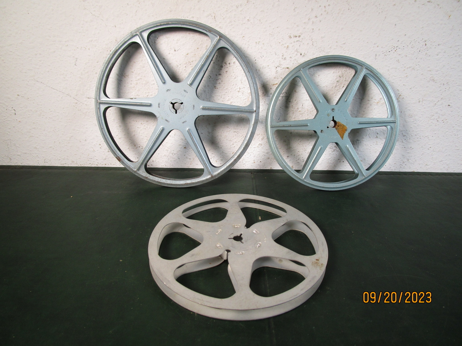 Vintage Scherer Ez Grip Reel & Reeline Reels