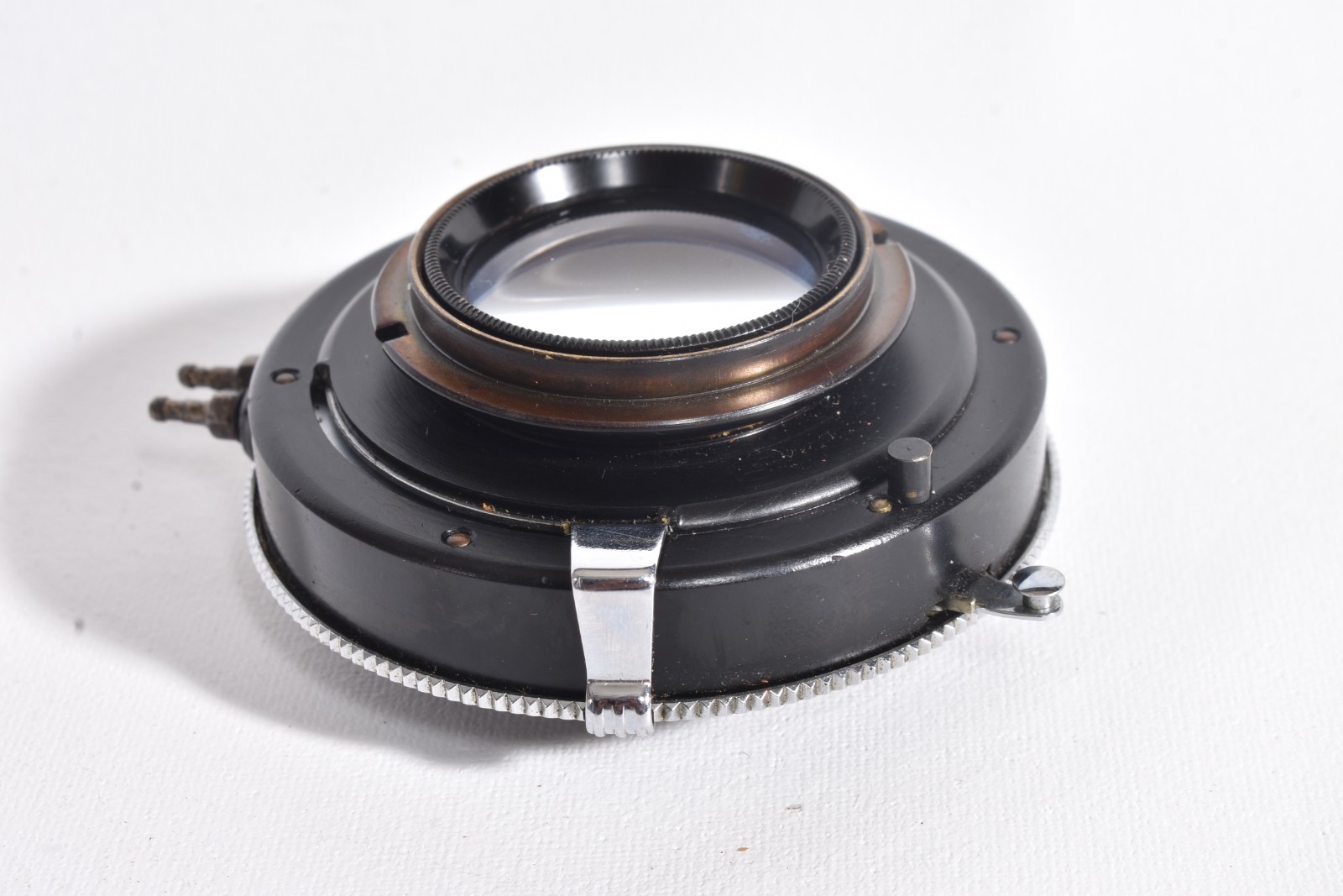 Graflex Wollensak Optar 135mm f/4.7 lens in a Graphex Shutter & Metal Lens Board
