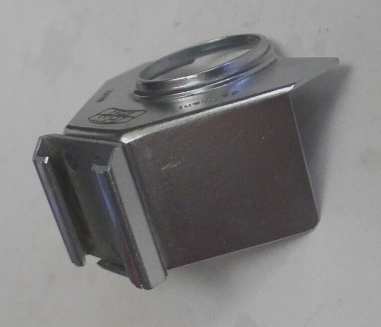 Zeiss Ikon 35mm Camera Cold Shoe Mount 861/02 for Flash – Made in Germany