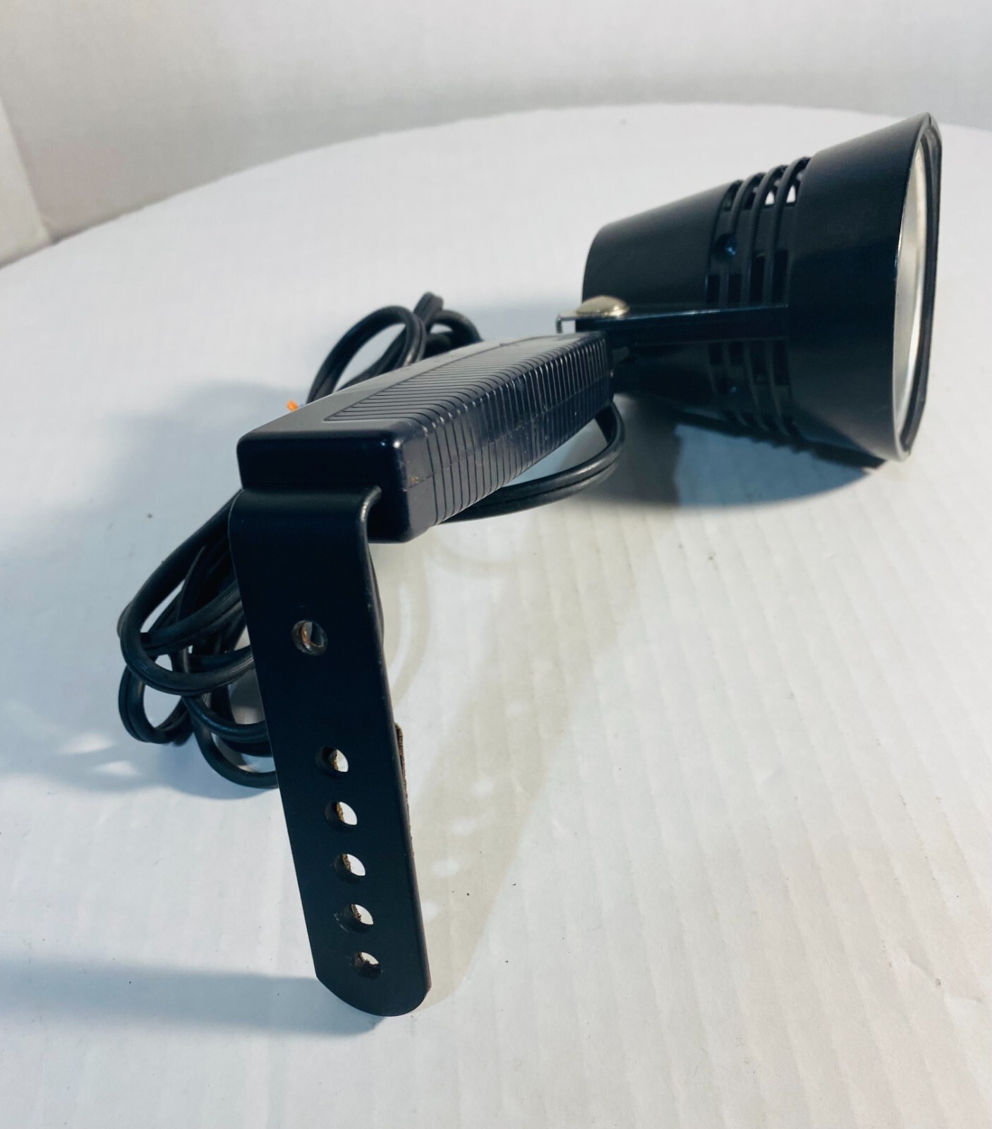 Vintage 1960’s SV Smith-Victor Movie Light Model Q-1U for Super 8 Movie Cameras.