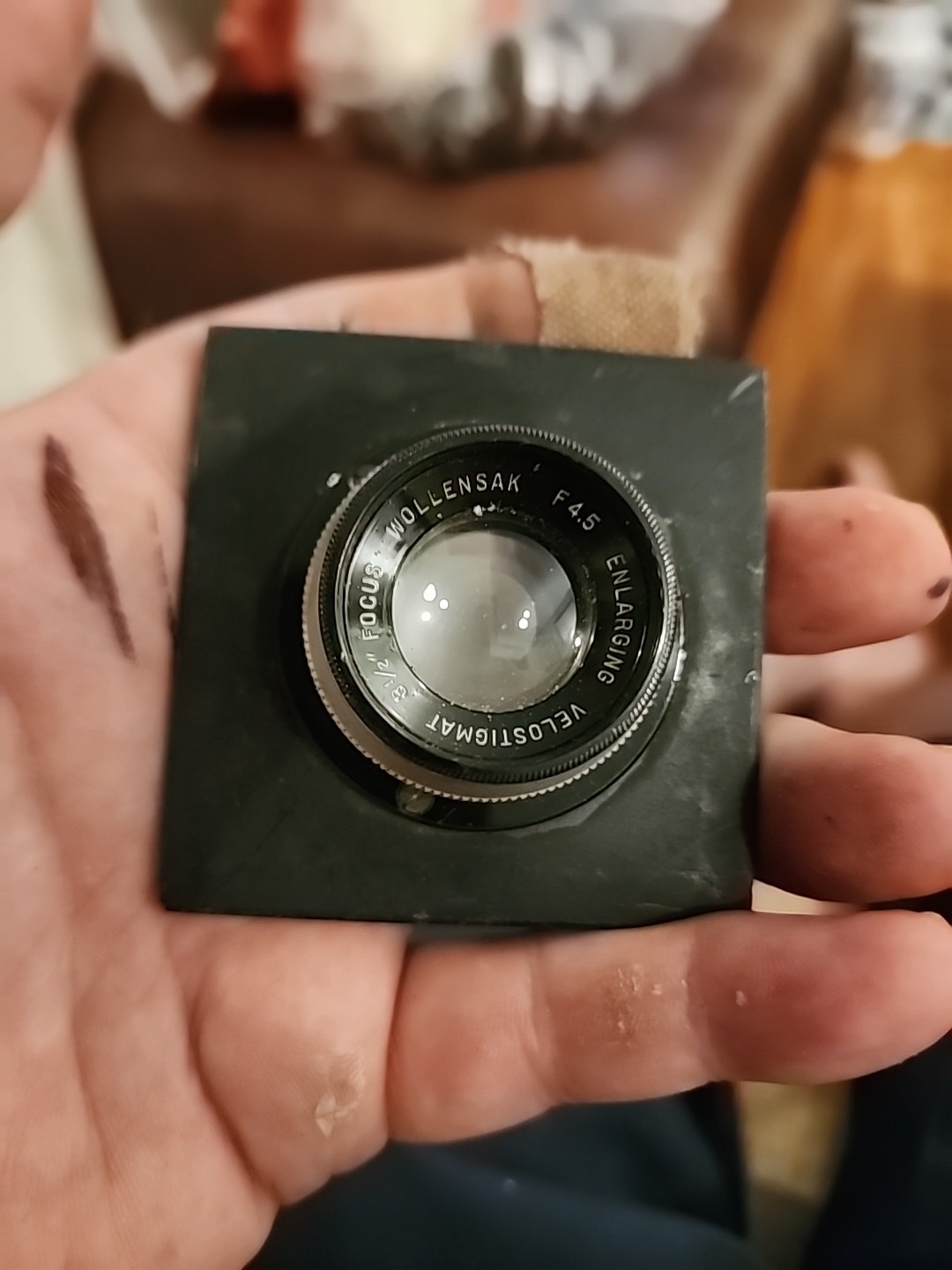 Wollensak 3-1/2″ (90mm) f/4.5 Velostigmat enlarging lens on Plate