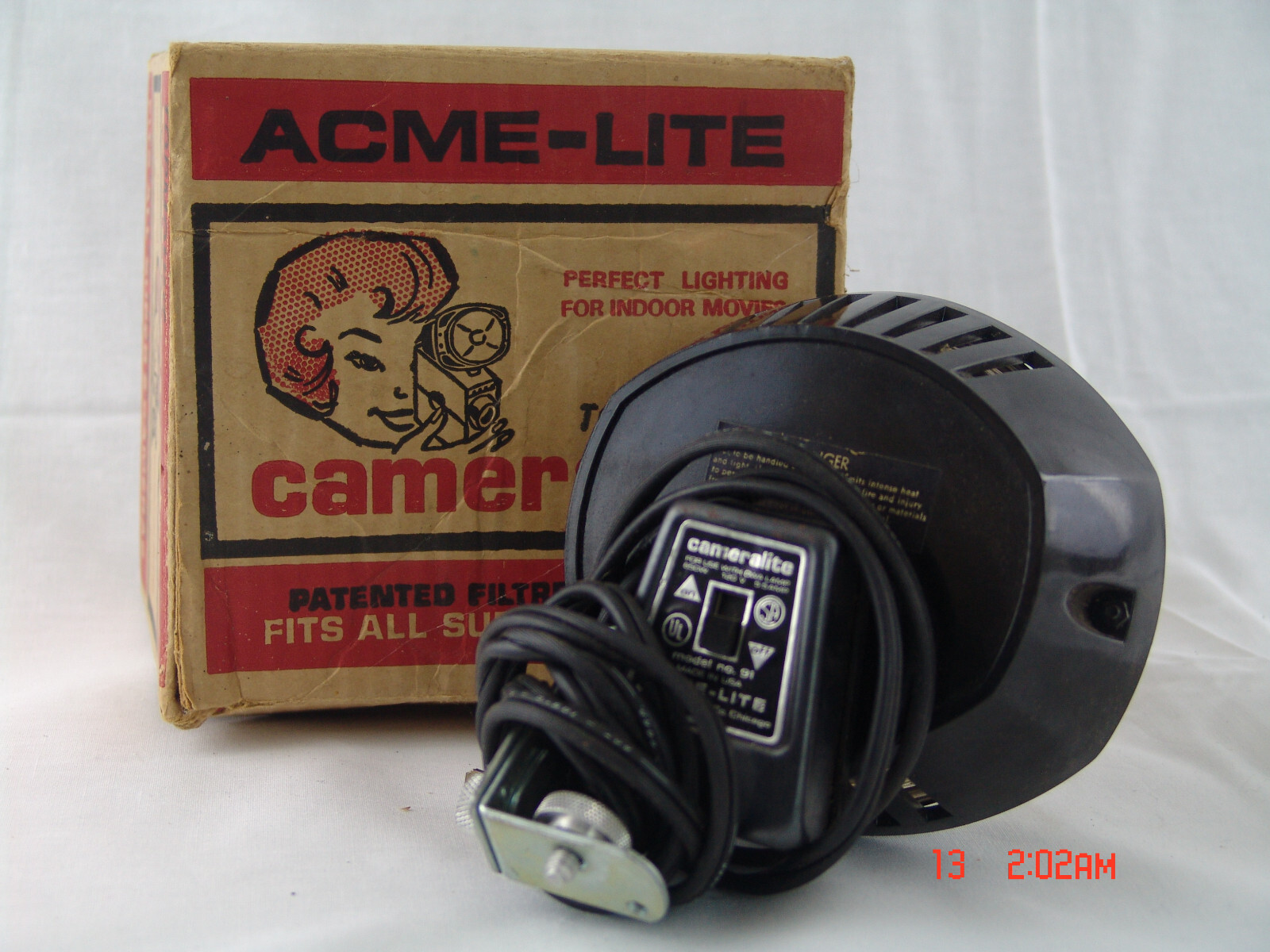 VINTAGE ACME-LITE Topmount Cameralite 91 Movie Camera Light- FITS ALL SUPER 8
