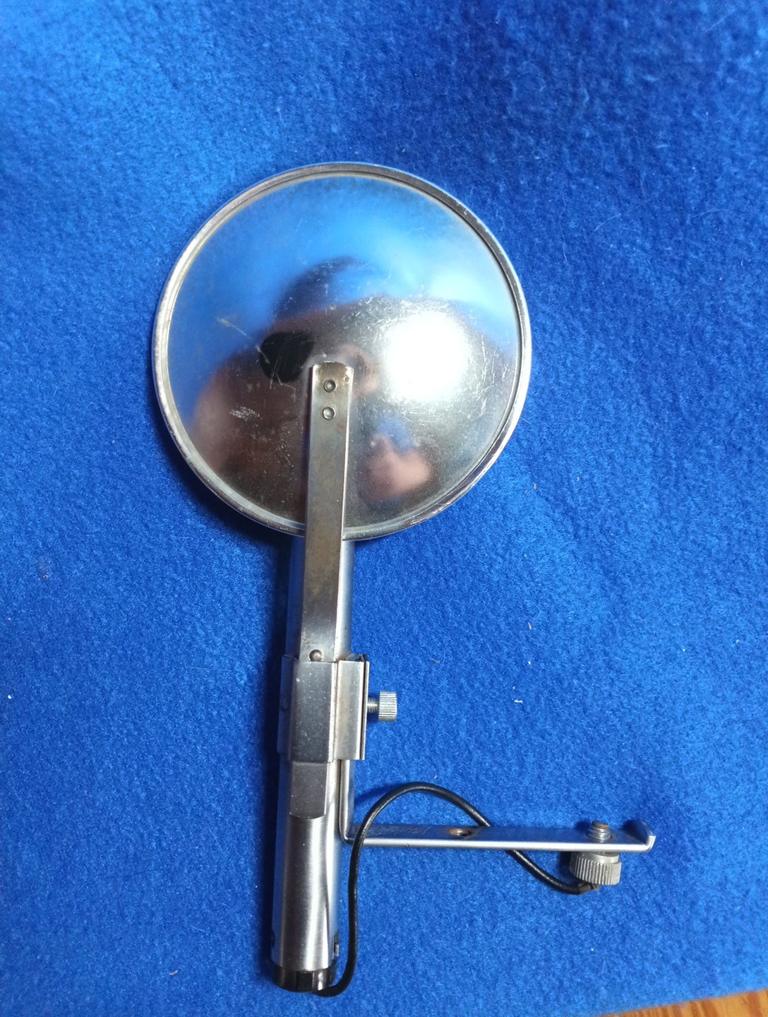 FLASH BULB BRACKET FOR MINIATURE MINUTE 16 CAMERA- WITH BRACKET AND REFLECTOR