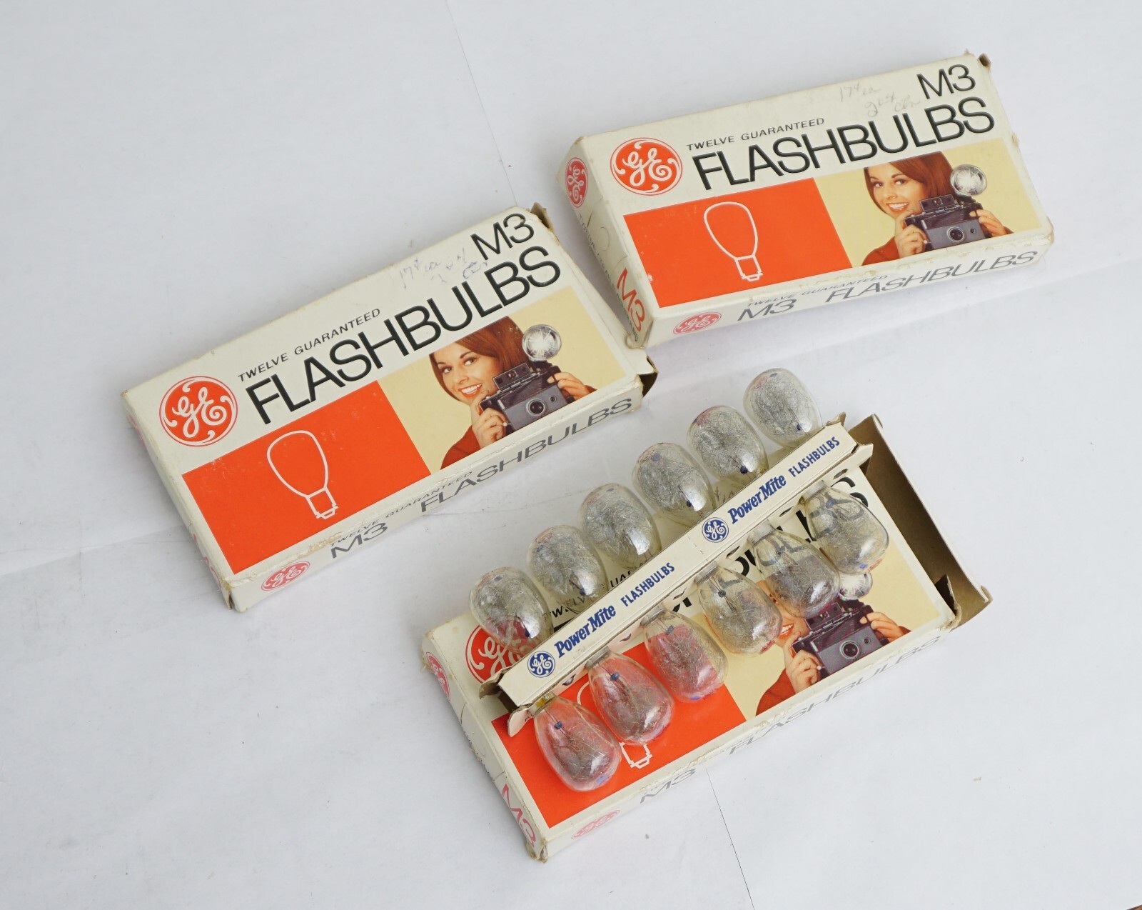 GE M3 Clear Flashbulbs. 3 Boxes, 36 Bulbs Total