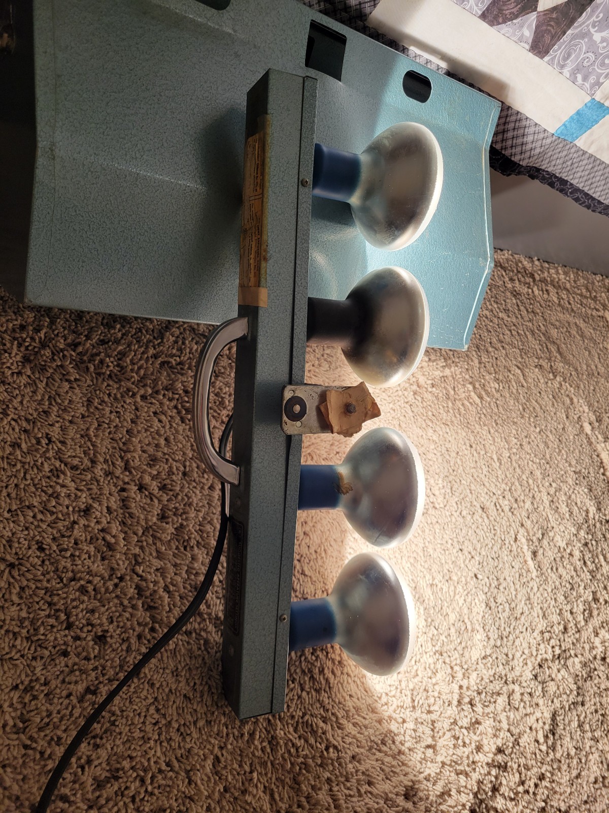 Vintage 1960’s V-PAK Bar Lite – 4 Bulb Light w Case Camera Movie