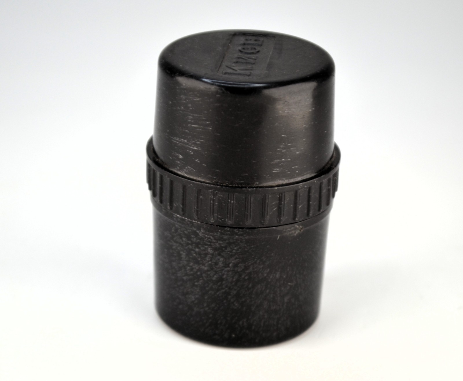 ARSENAL ORIGINAL USSR PLASTIC CANISTER FOR 35-mm FILM ROLLS KIEV-2/KIEV-4 CAMERA