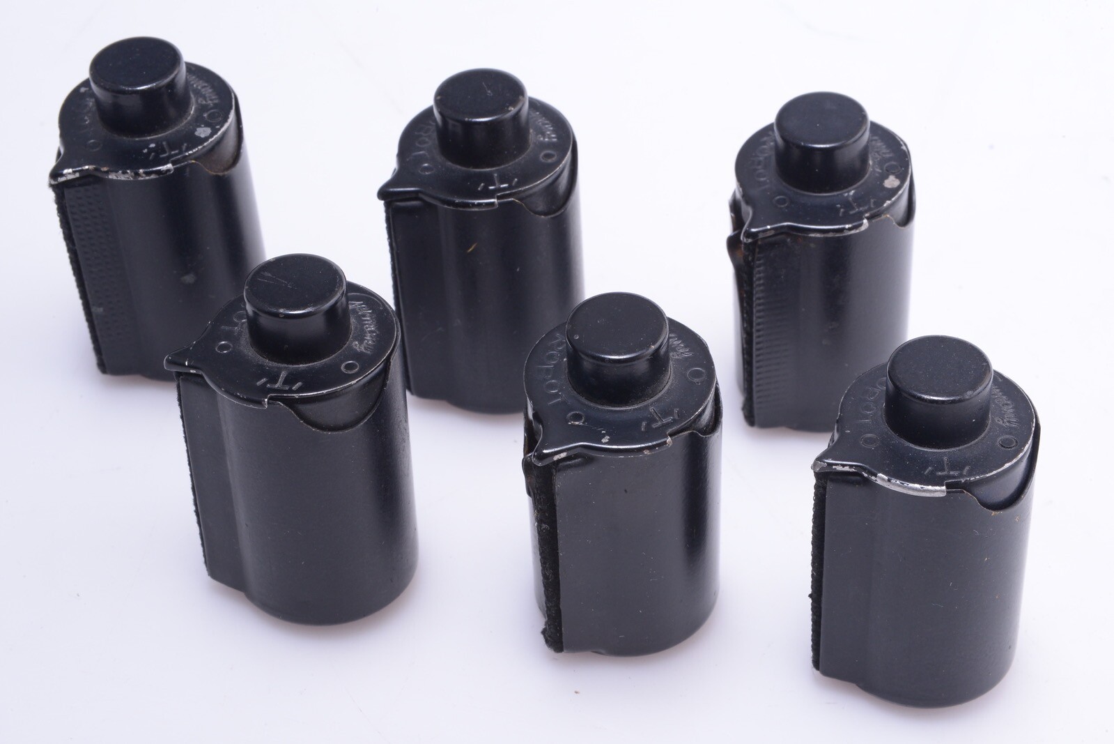 ✅ 1 ROBOT CAMERA T 35MM FILM LOAD HOLDERS CANISTER CASSETTE CARTRIDGE