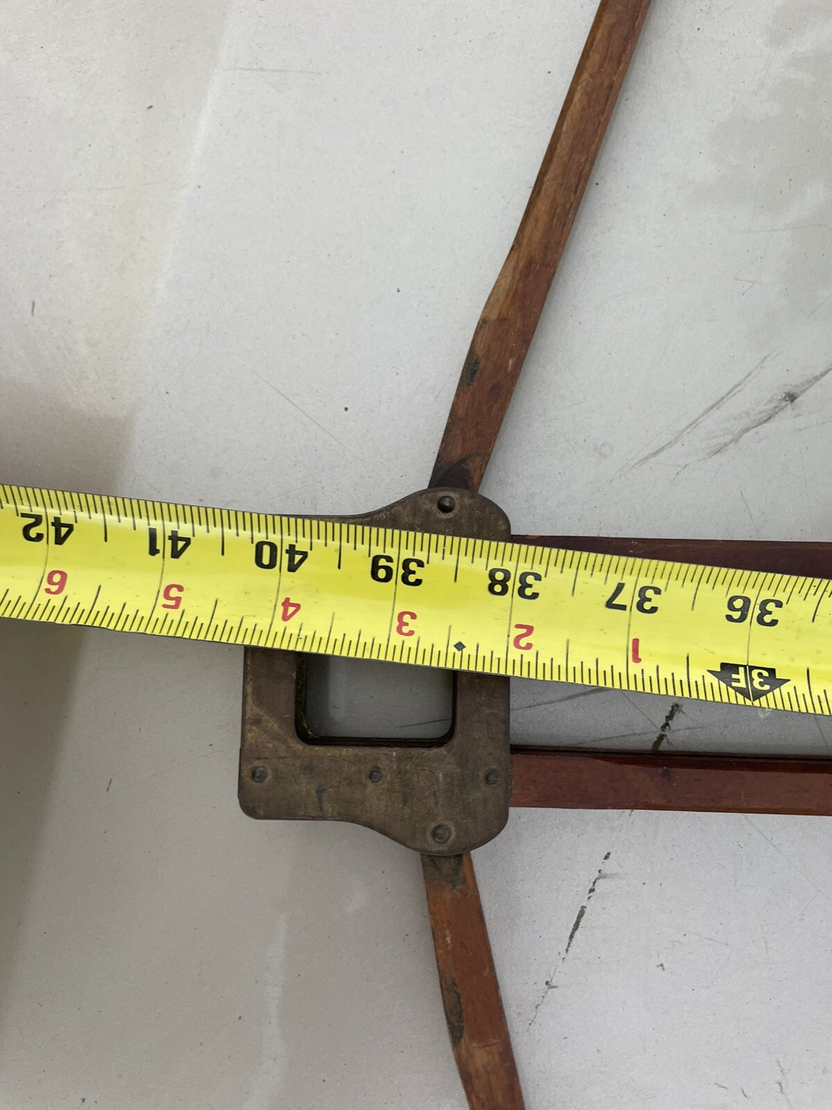 3 Eastman Kodak Folmer & Schwing crown tripod No 2