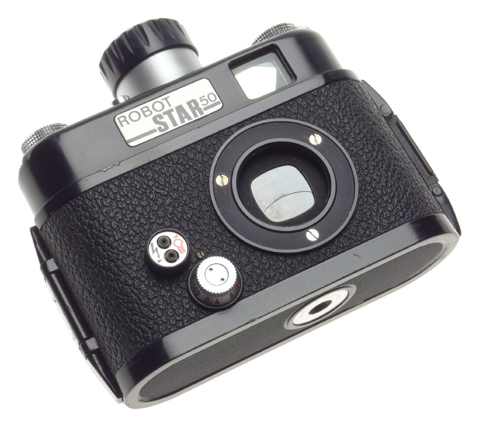 Robot star 50 spring motor camera body ca.1969 used during cold war espionage