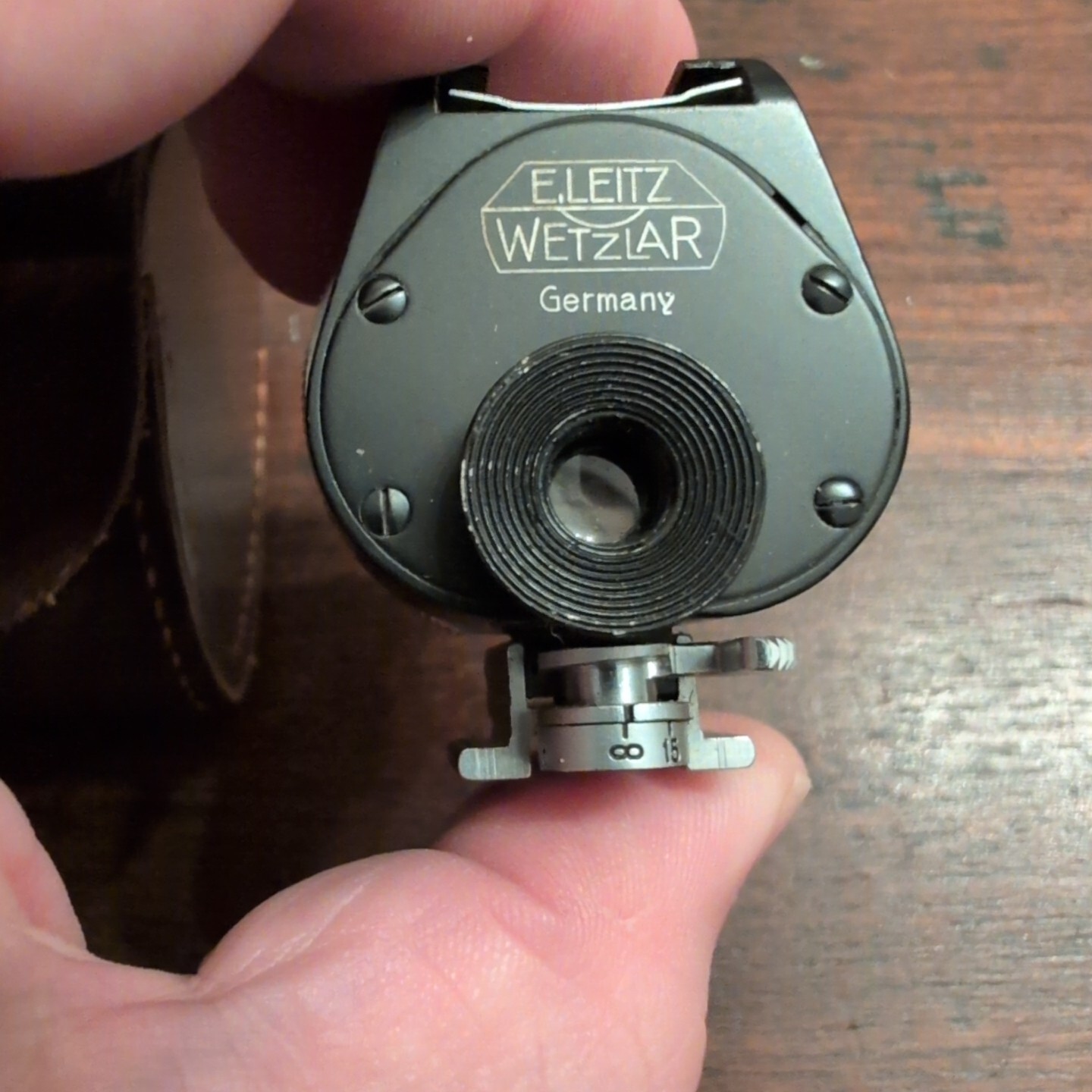 E.LEITZ WETZLAR BLACK UNIVERSAL VIEW FINDER FIT LEICA RANGEFINDER Vtg 40602