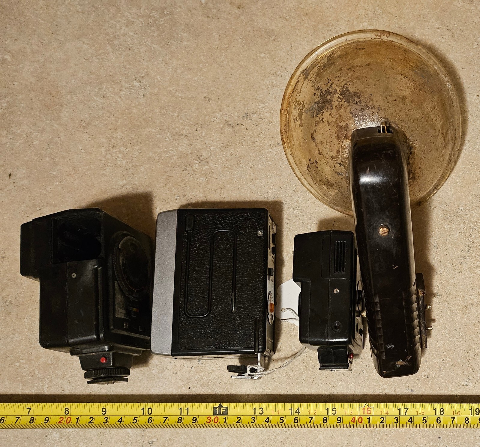 Vintage Camera Flash Kodak 2-Way Safelamp Kako Auto Beam Vivitar 125 Read Descrp