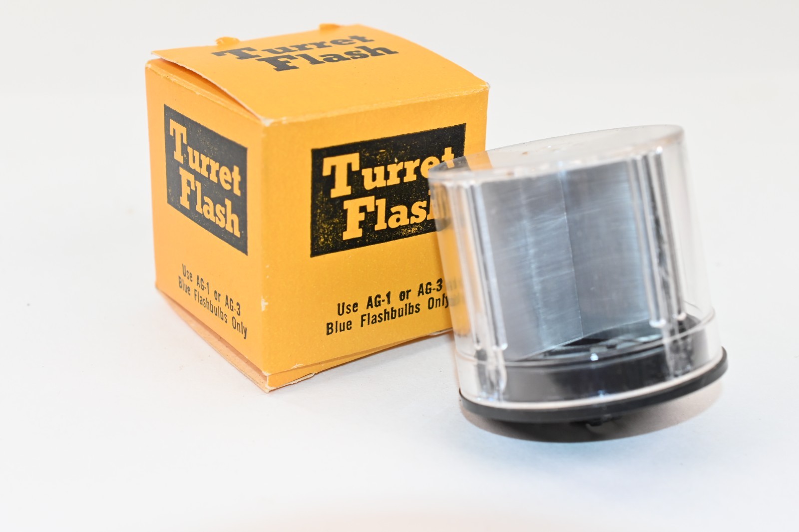 Vintage Turret Flash Camera Accessory Uses AG-1/AG-3 Original NOS