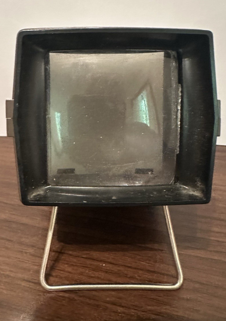 GAF Pana-Vue 2 Slide Viewer (Untested) Vintage 35 mm 2×2 inch slide viewer
