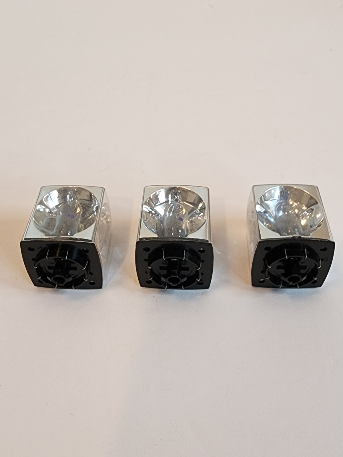 Vintage- Sylvania Blue Dot Flash Cubes- 3 Pack – 12 Flashes, Three Flashcubes