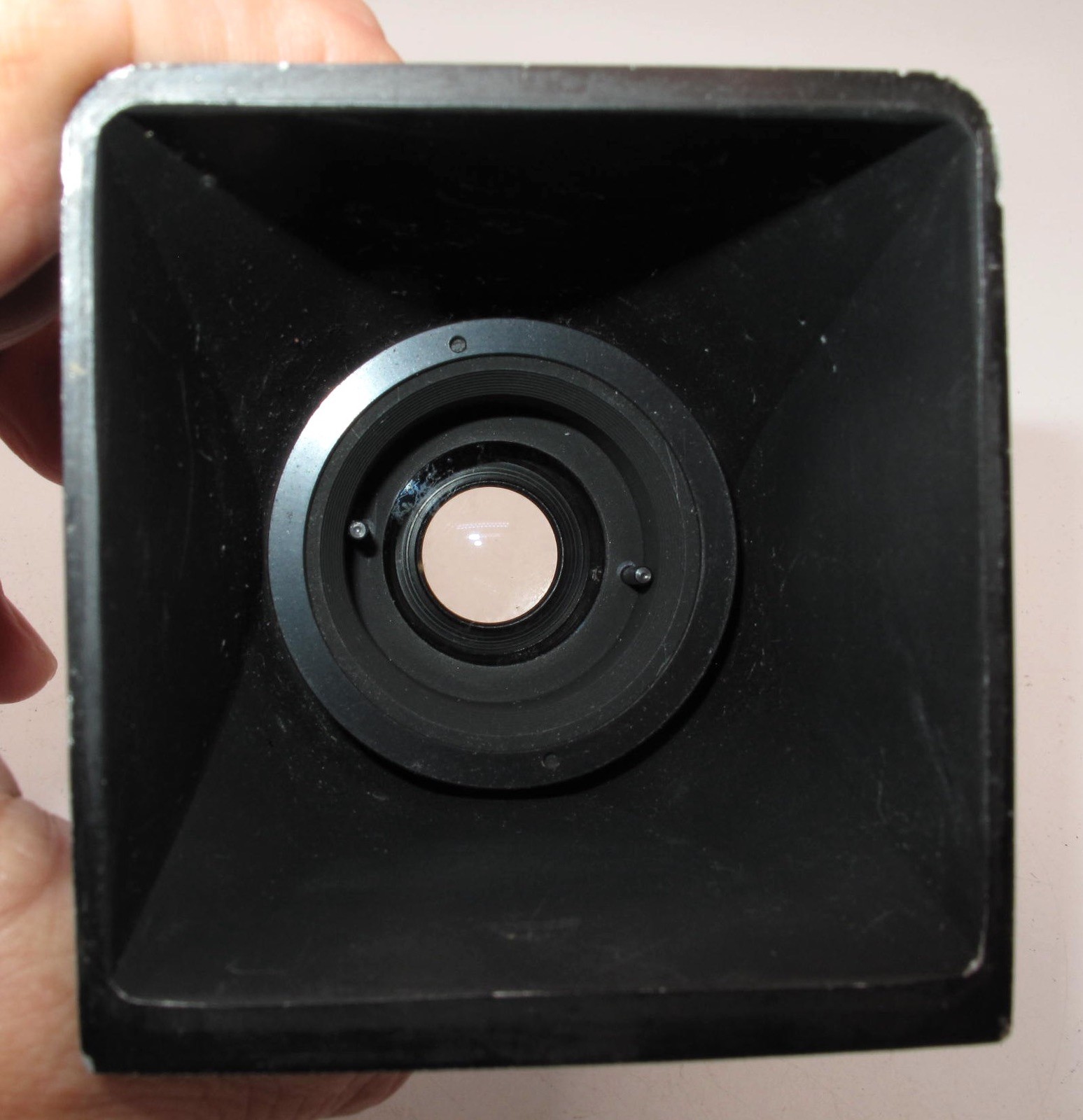 *VINTAGE* HASSELBLAD CHIMNEY FINDER FOR “V” SERIES CAMERAS-READ