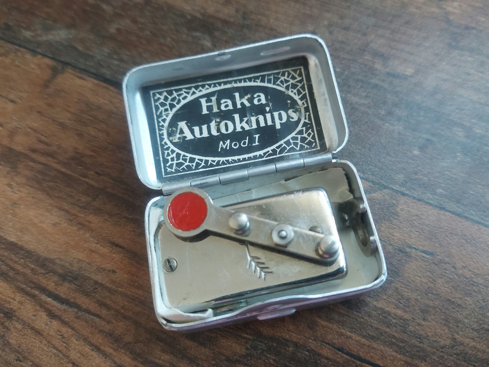 Vintage HAKA self timer Autoknips D.R.G.M. model 1