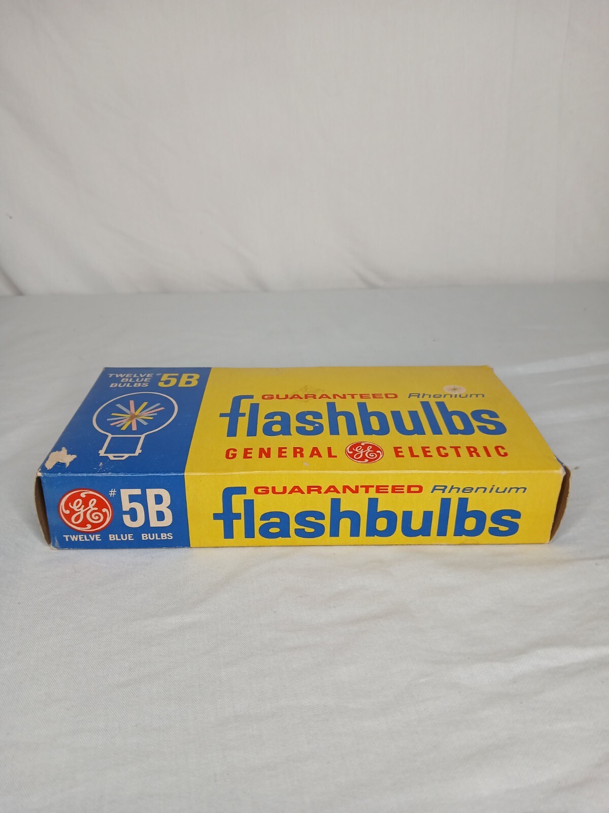 Vintage General Electric GE 5B Blue Camera Flash Bulbs – 3 Bulbs Total