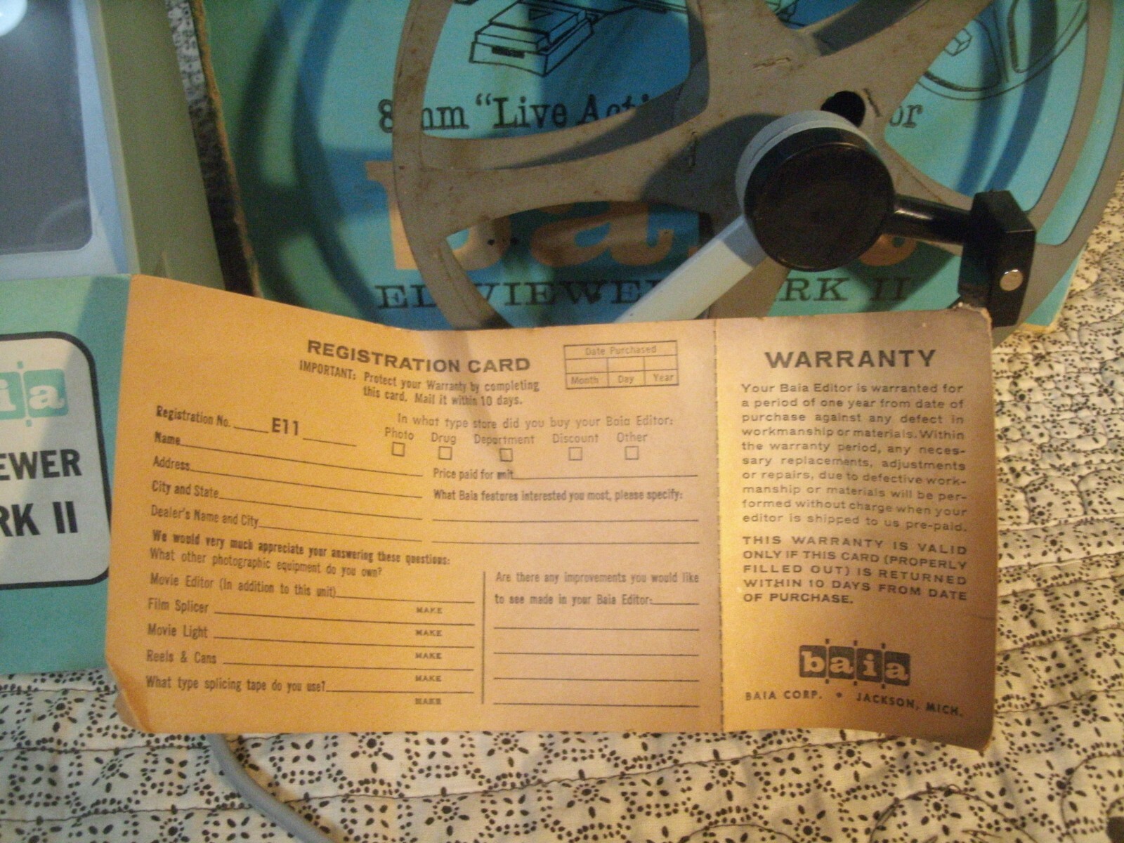 Baia Ediviewer Mark II-In original box, includes all seen in photos-bulb works!