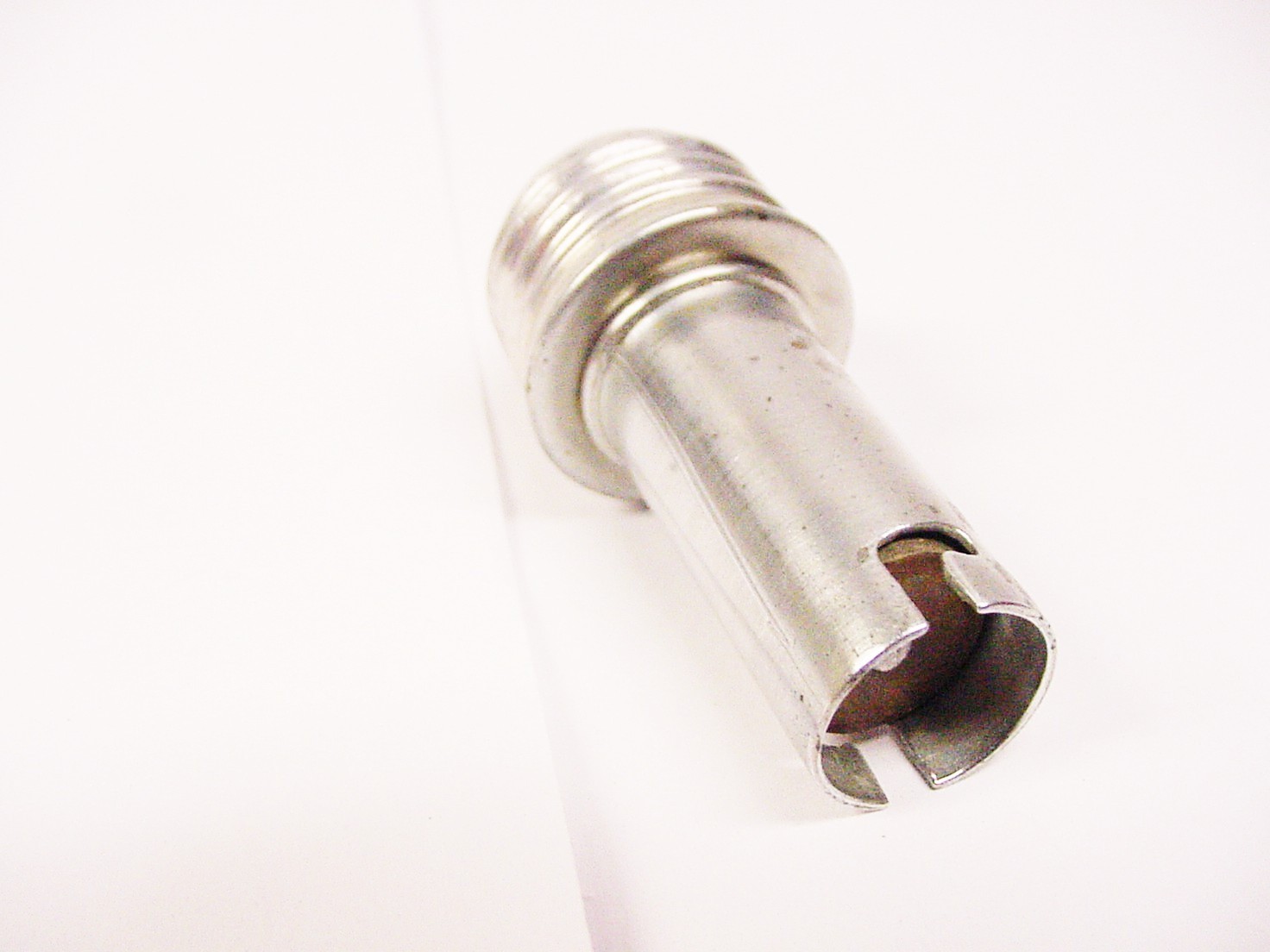 Graflex Graphic Flashbulb Adapter | Screw base to 5 or 25 bulbs | $59 | #4