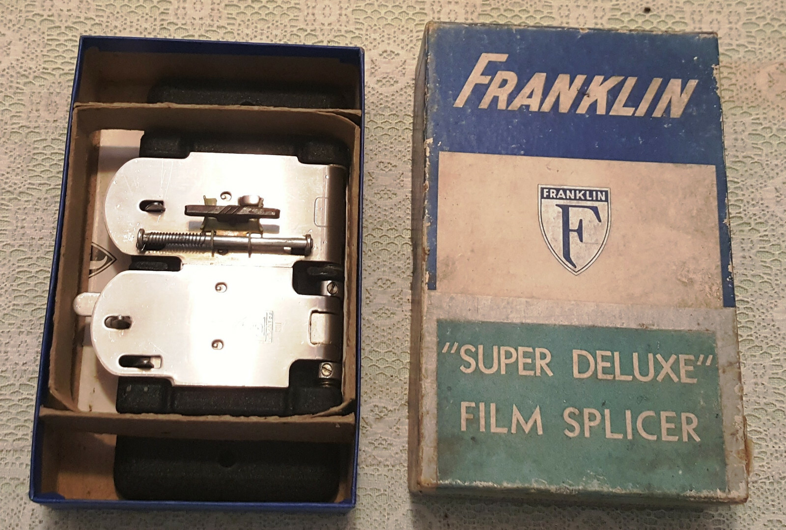 VTG Franklin Super Deluxe Film Splicer 8mm & 16mm Movie Camera Box & Paperwork