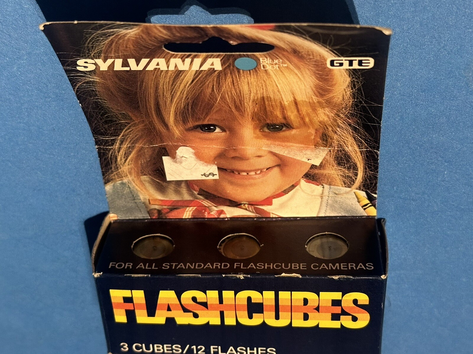 GTE Sylvania Flash Cubes 3 Cubes In Original Box 12 Flashes Total BLUE DOT NEW