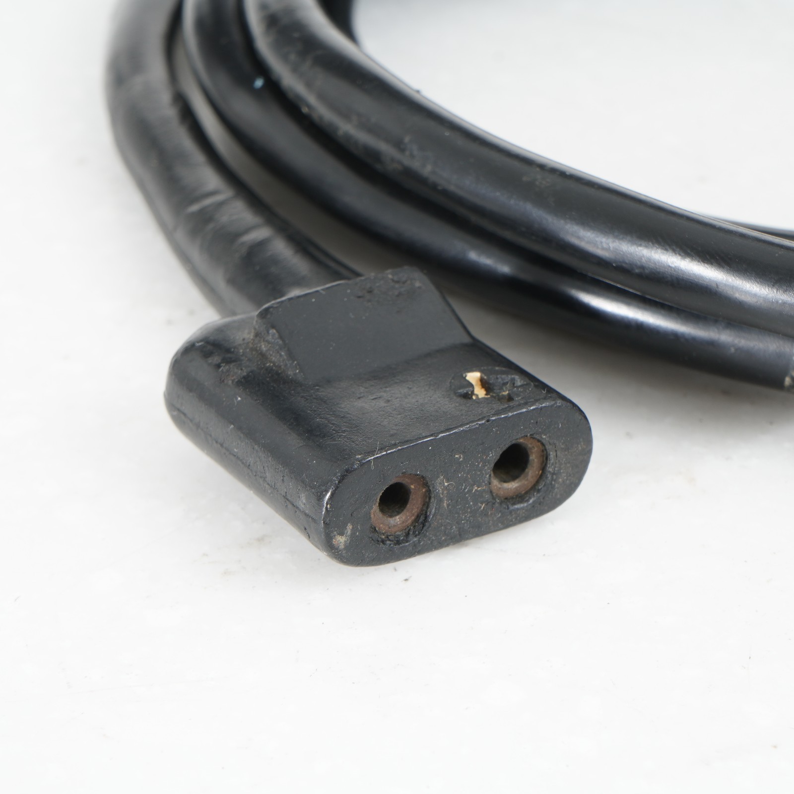:ARRI Genuine Arriflex 16 Power Cable / 2-Prong (Small Connector)