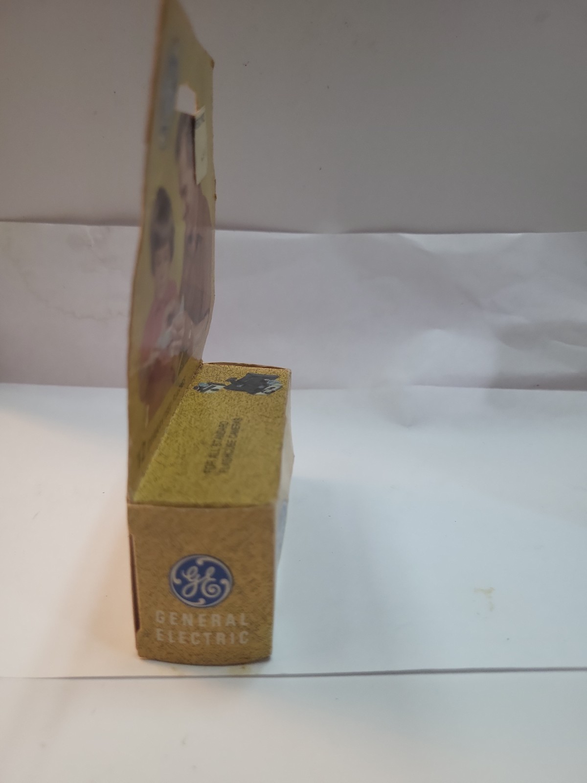 Vintage GE Flash Cubes 2 Cubes 12 Flashes Original Packaging