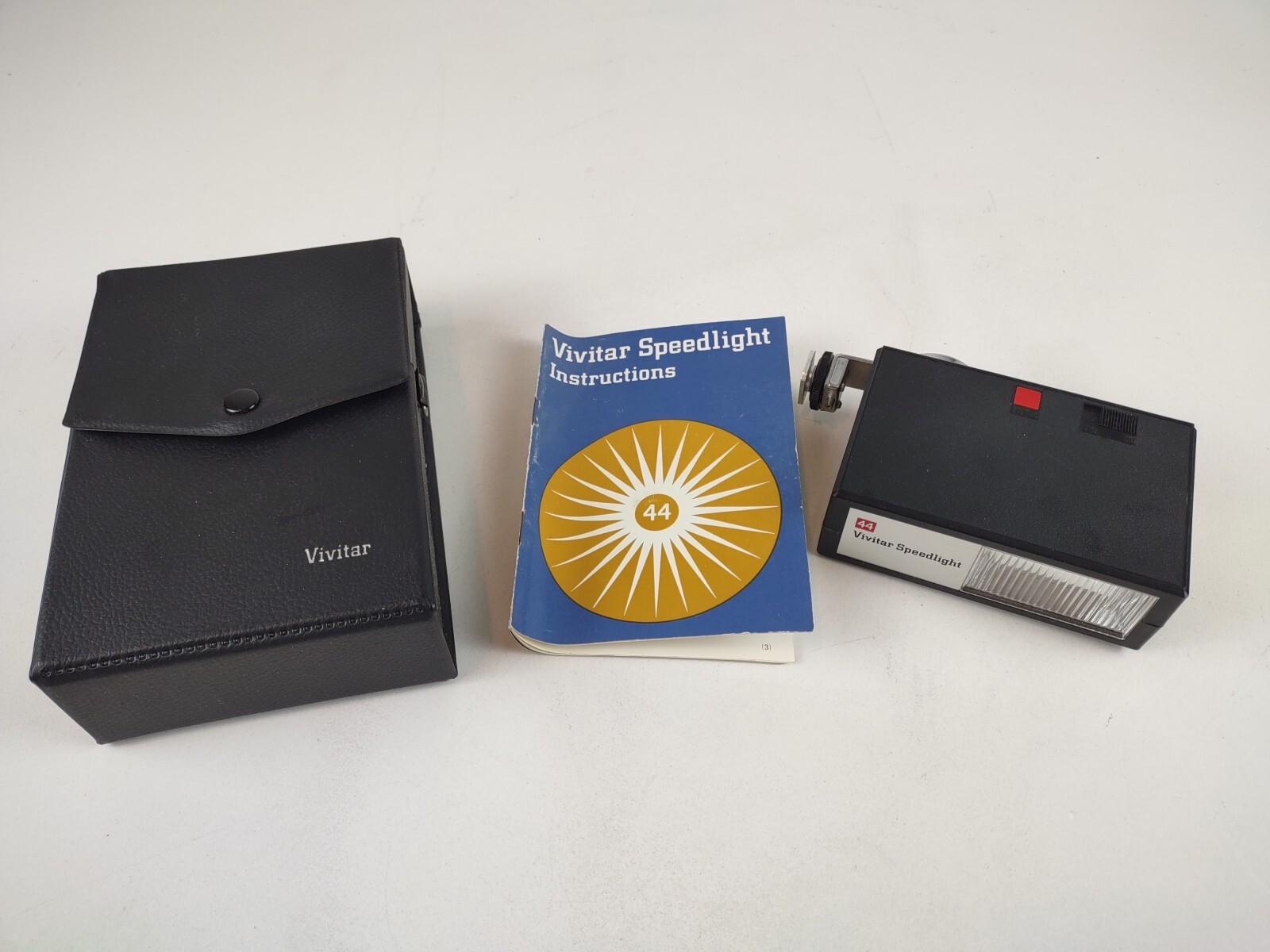 Vintage Vivitar Speed light Flash 44 Original Box w Case