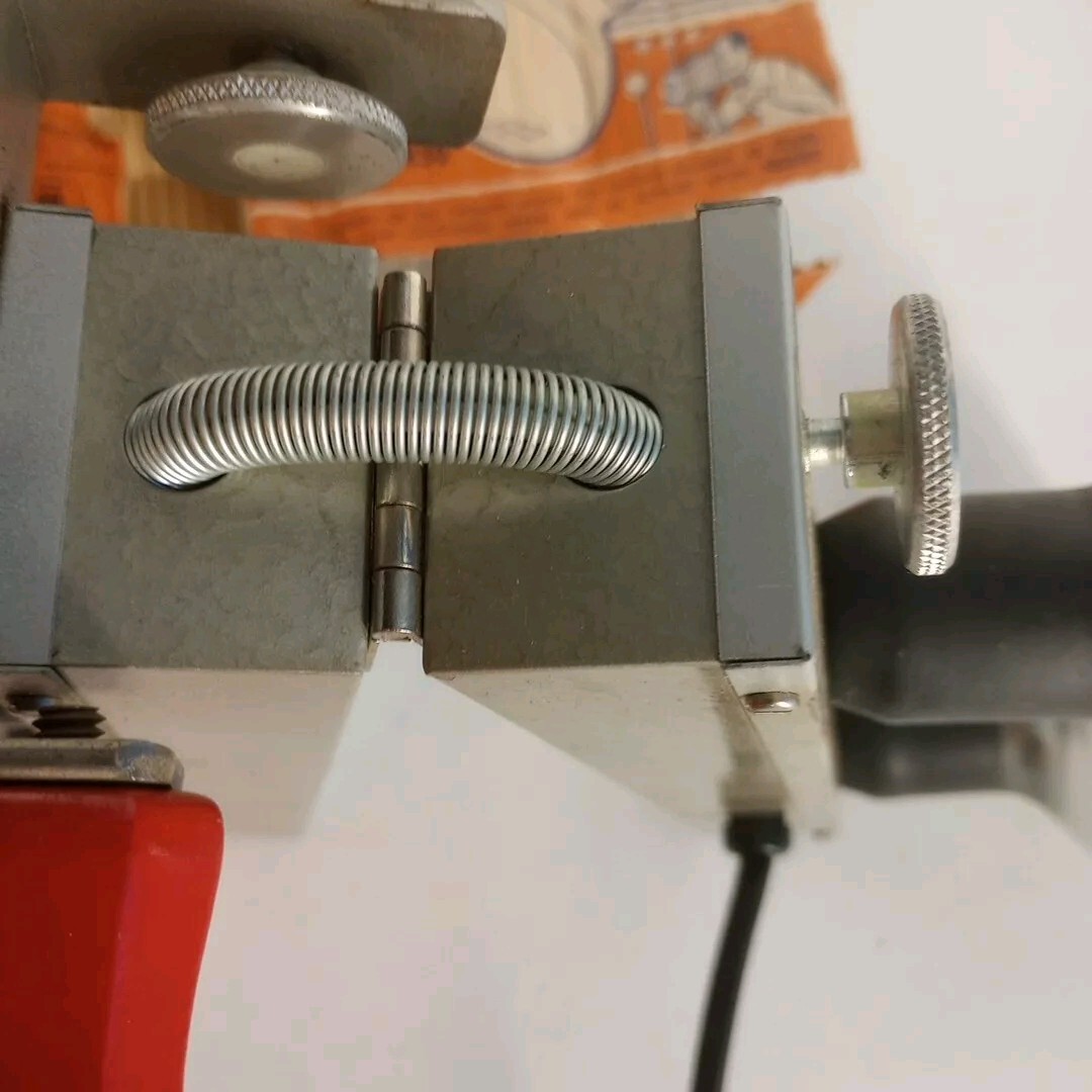Vtg Sears Roebuck Folding Photo Movie Light Bar, 2 & 4 Lamp W 4 Vtg MOVIE BULBS
