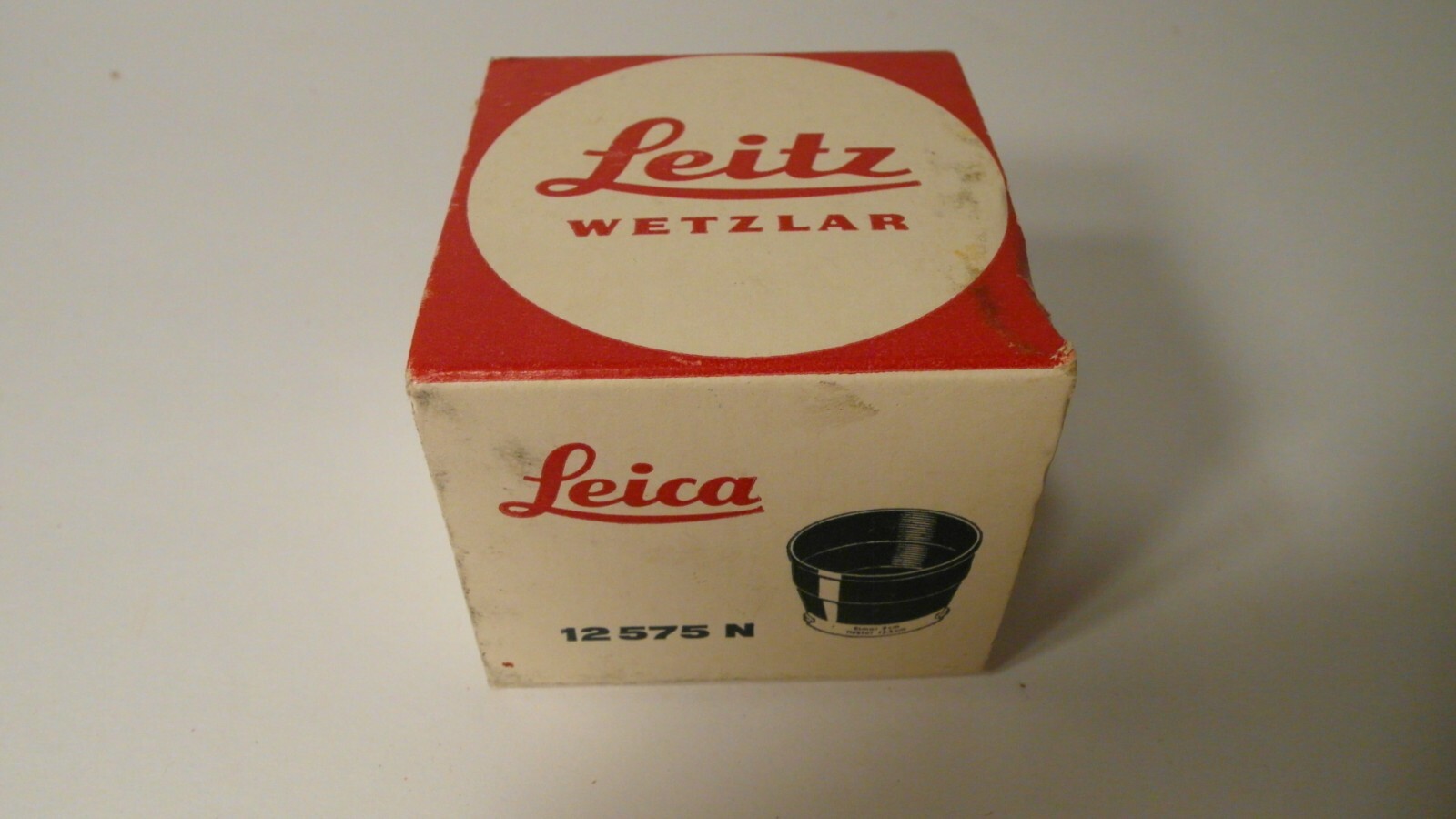 LEICA LEITZ WETZLAR 12575 IUFOO 90MM F/2.8 F/4 LENS HOOD SHADE BOX -FAST SHIP