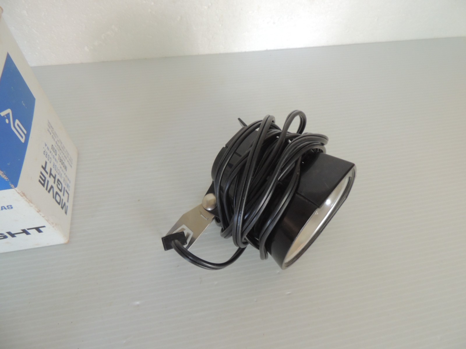 Smith-Victor Movie Light Model Q1U for Super 8 Cameras in Box Working 650 Watt