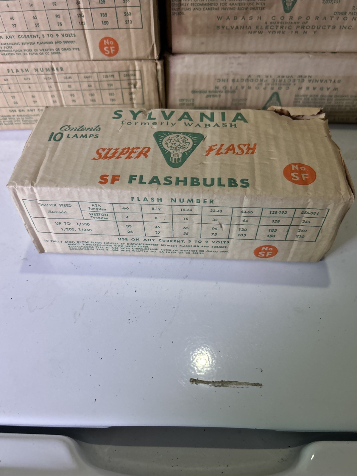 10 Vintage SYLVANIA SF Class F SUPERFLASH Photo flash Bulbs