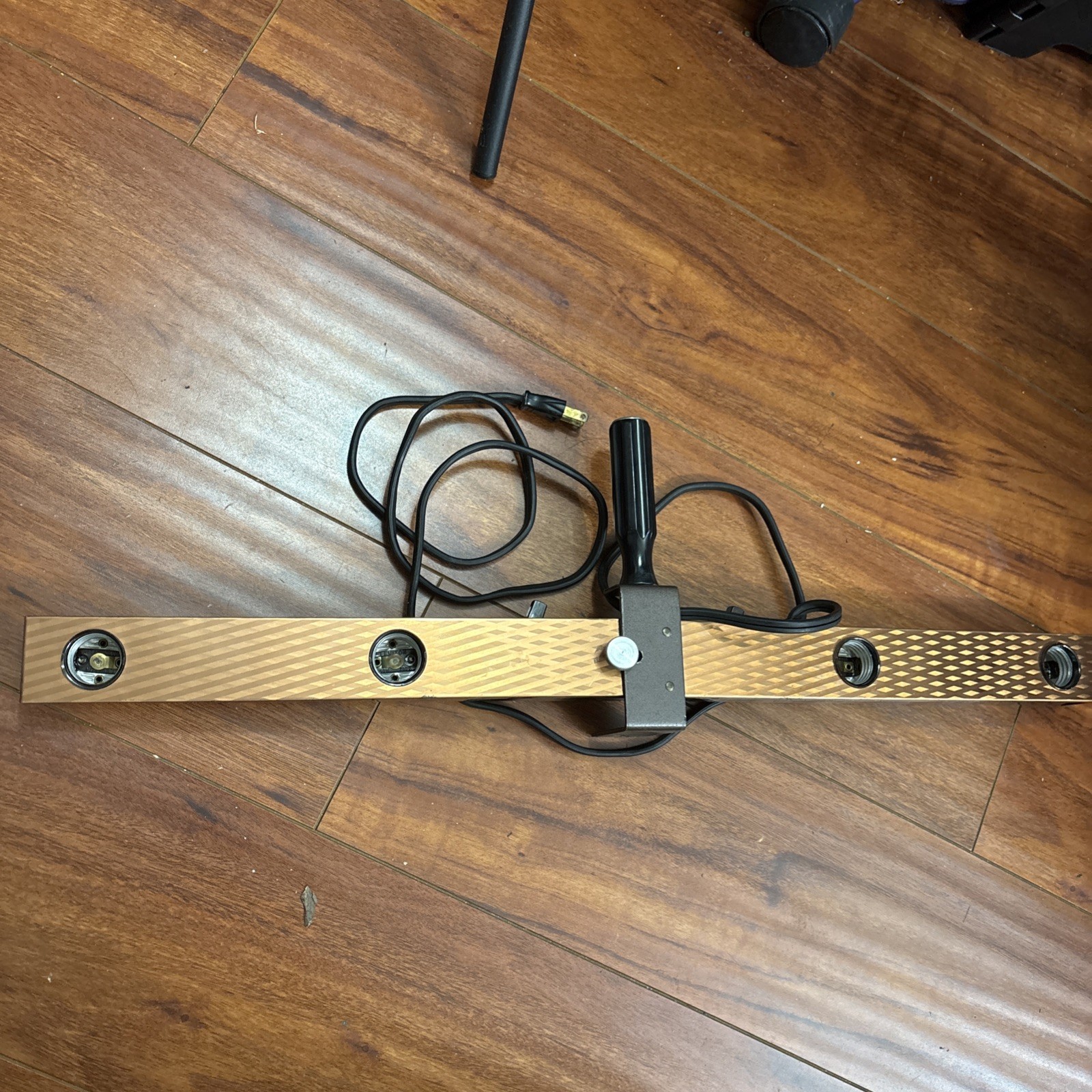 Vintage Harwood Folding Movie Light Bar 4 Light Works