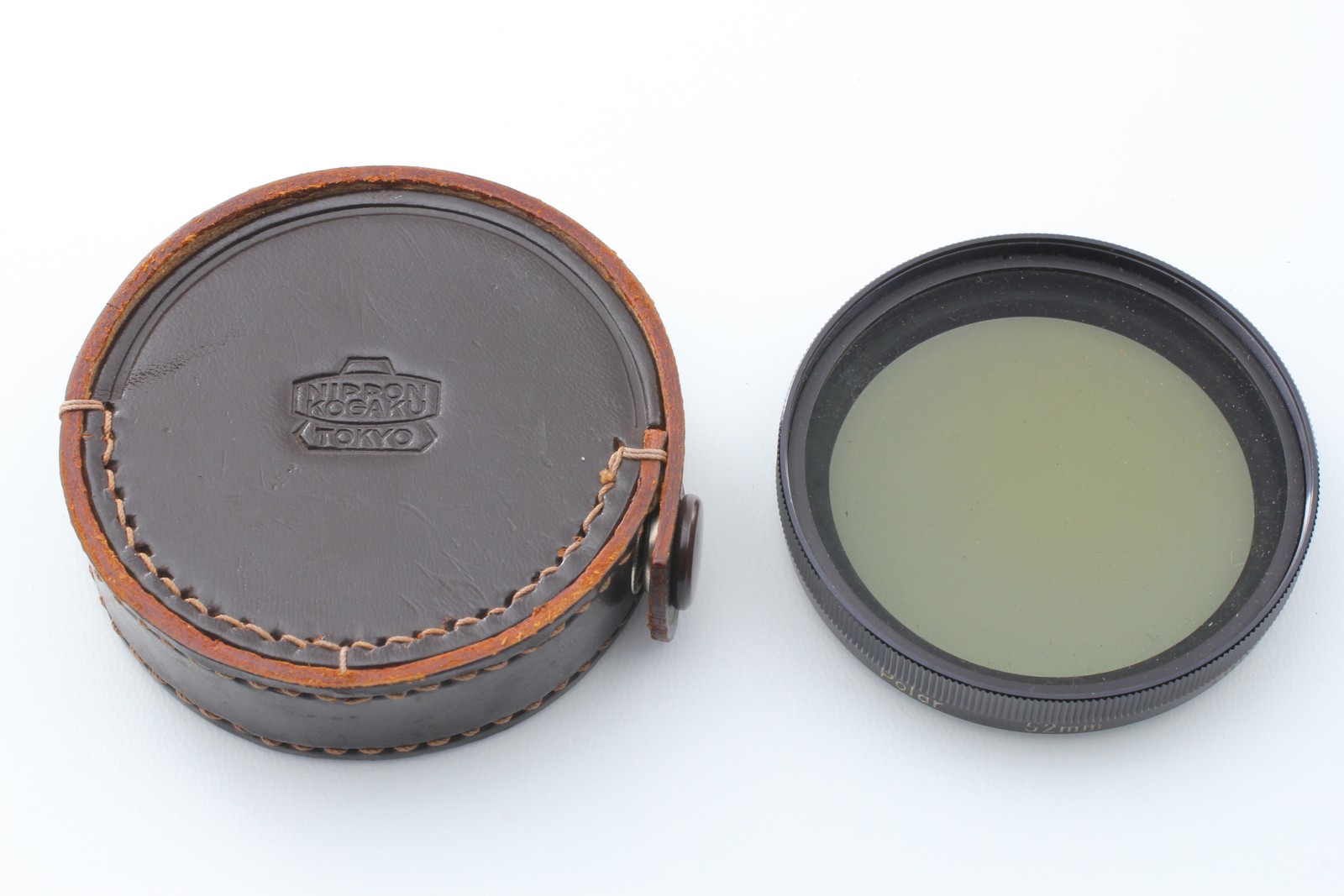 [Near MINT] Nikon Nikkor 52mm Polarizing Filter in Leather Case From JAPAN