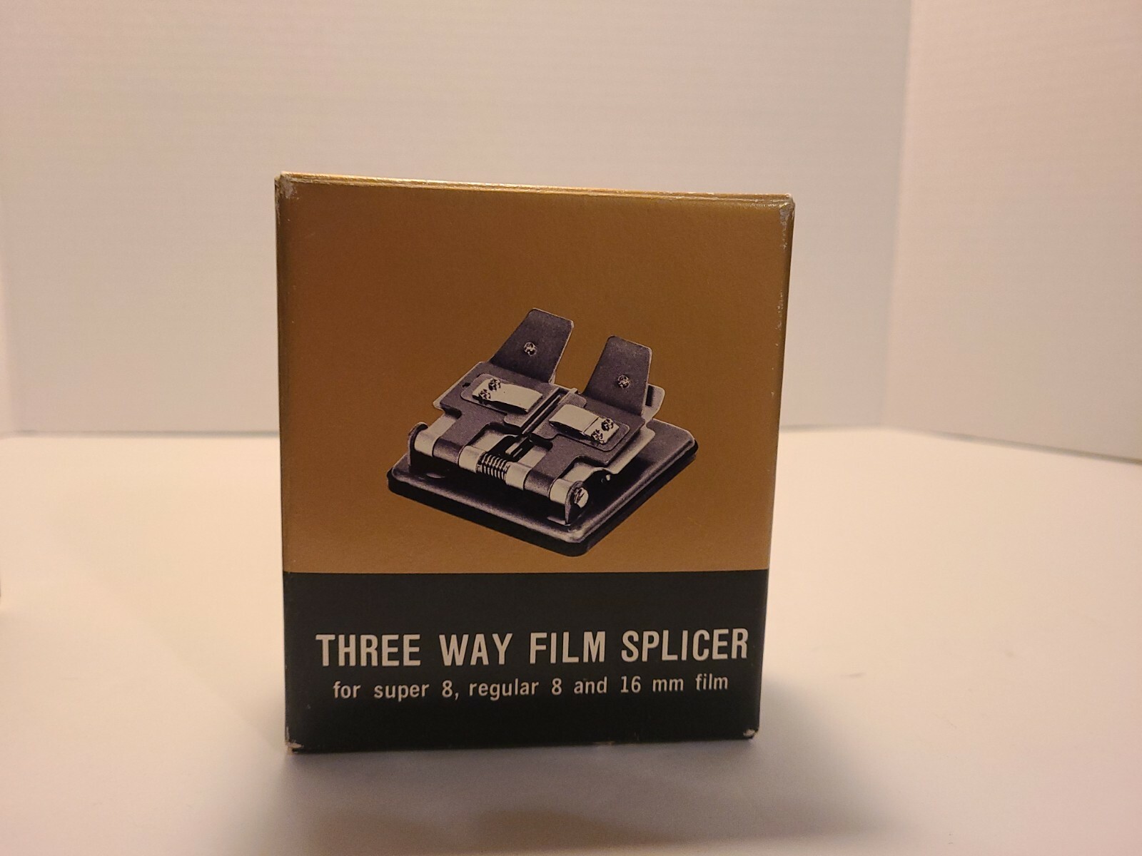 VTG QUALIDE 3-WAY FILM SPLICER SUPER 8, REGULAR 8, 16MM MADE IN JAPAN MOVIE NEW?