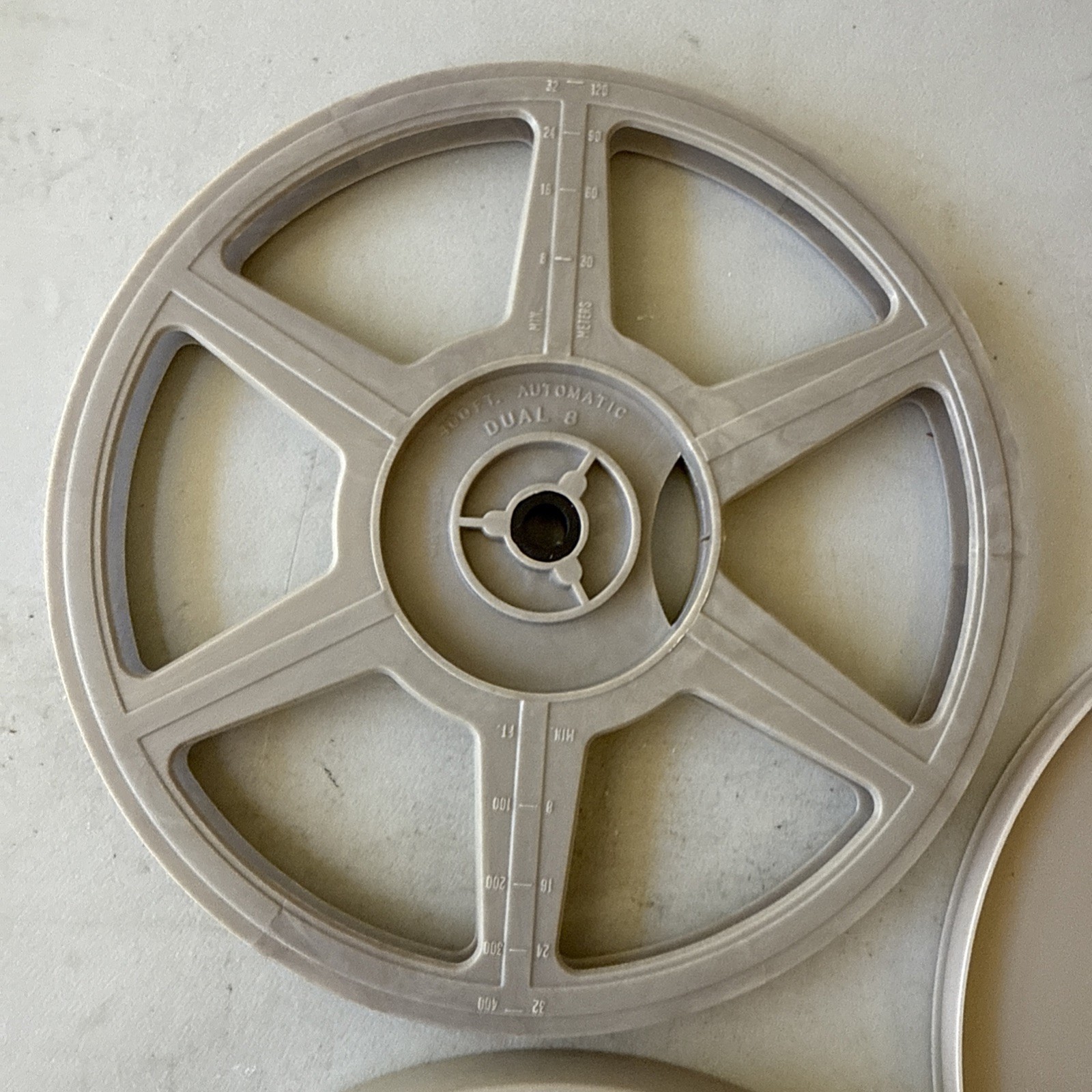 vintage super 8 400′ Automatic Reel And Cans – Lots Of 5