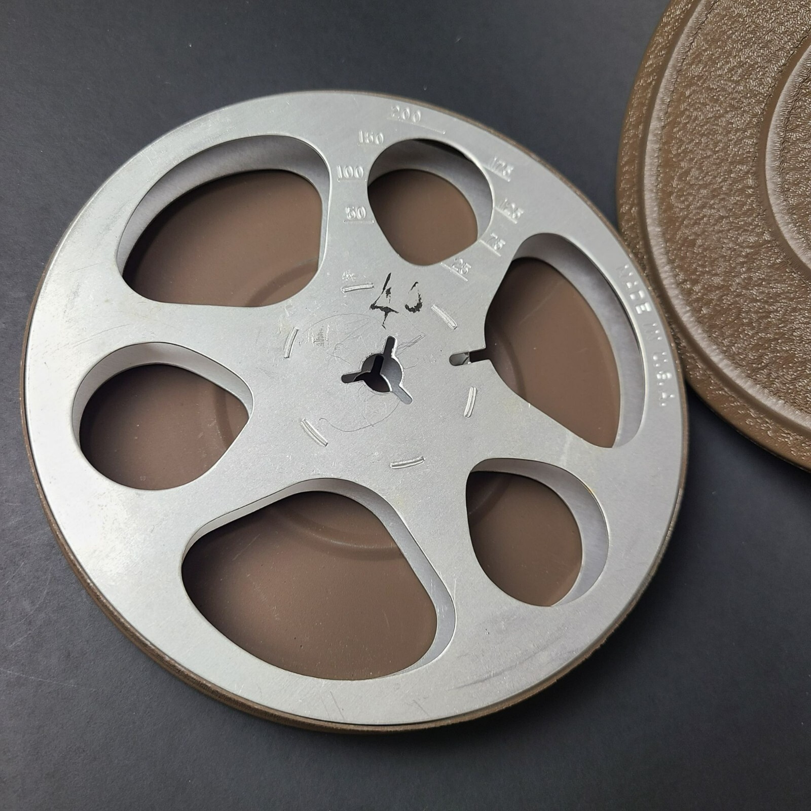 Single (1) Compco Vintage Film Reel Canister Set 16mm Made in USA Metal Retro