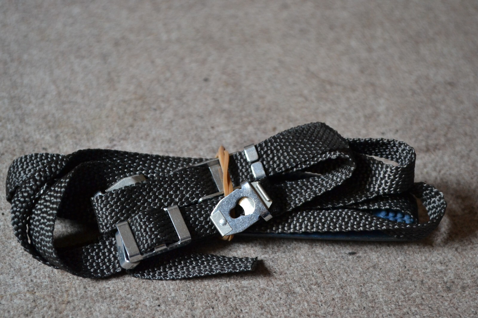 Original neck strap with fasteners for Kiev-6 60 shoulder pad medium format 1 ps