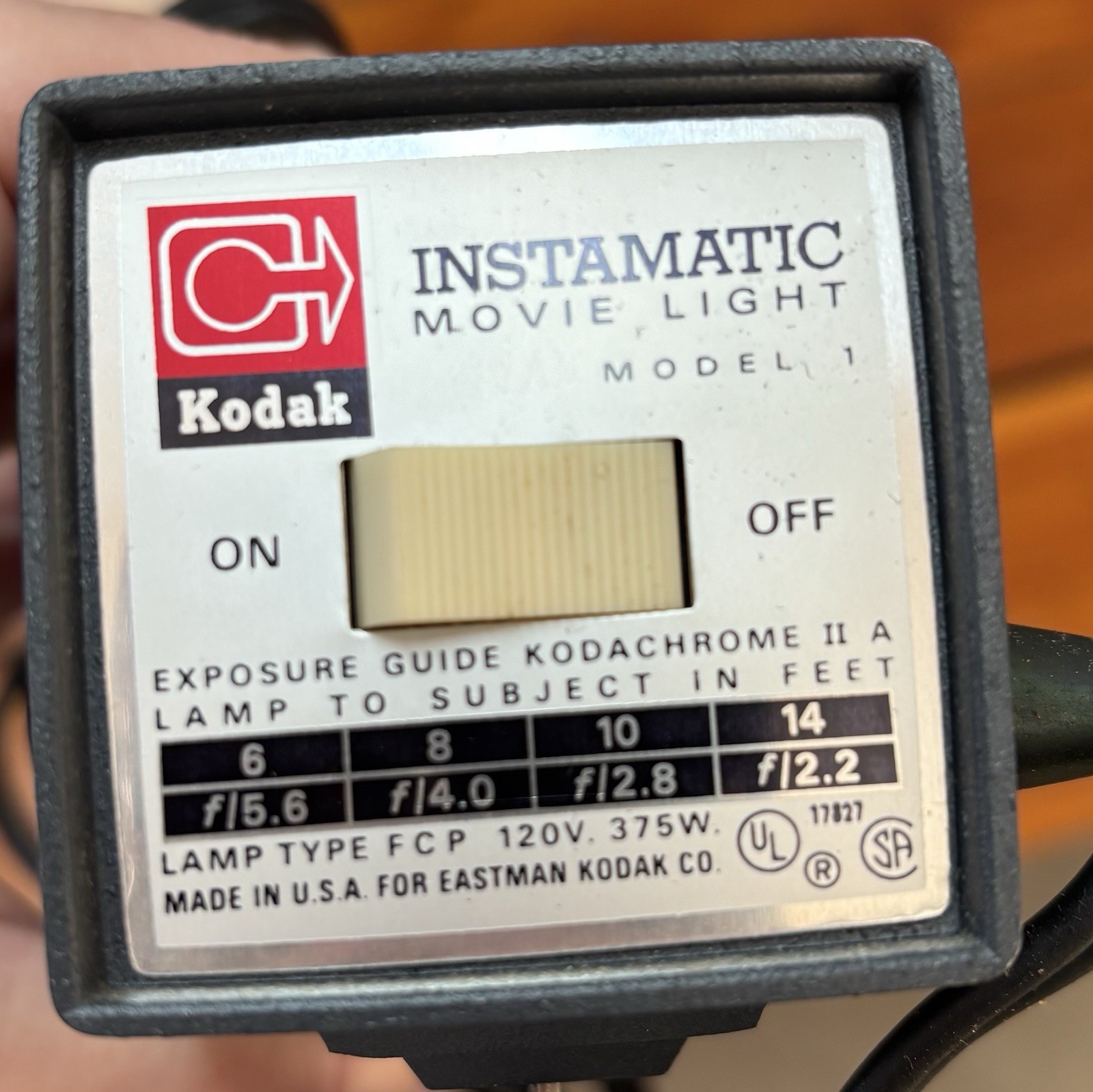 Vintage Kodak Instamatic Movie Light Model 1 # D375 Tested Working Original Box