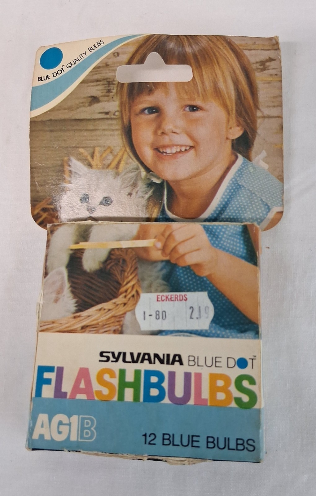Sylvania Blue Dot AG1B Flashbulbs 12 Blue Bulbs Box VTG 1970s Photography NOS