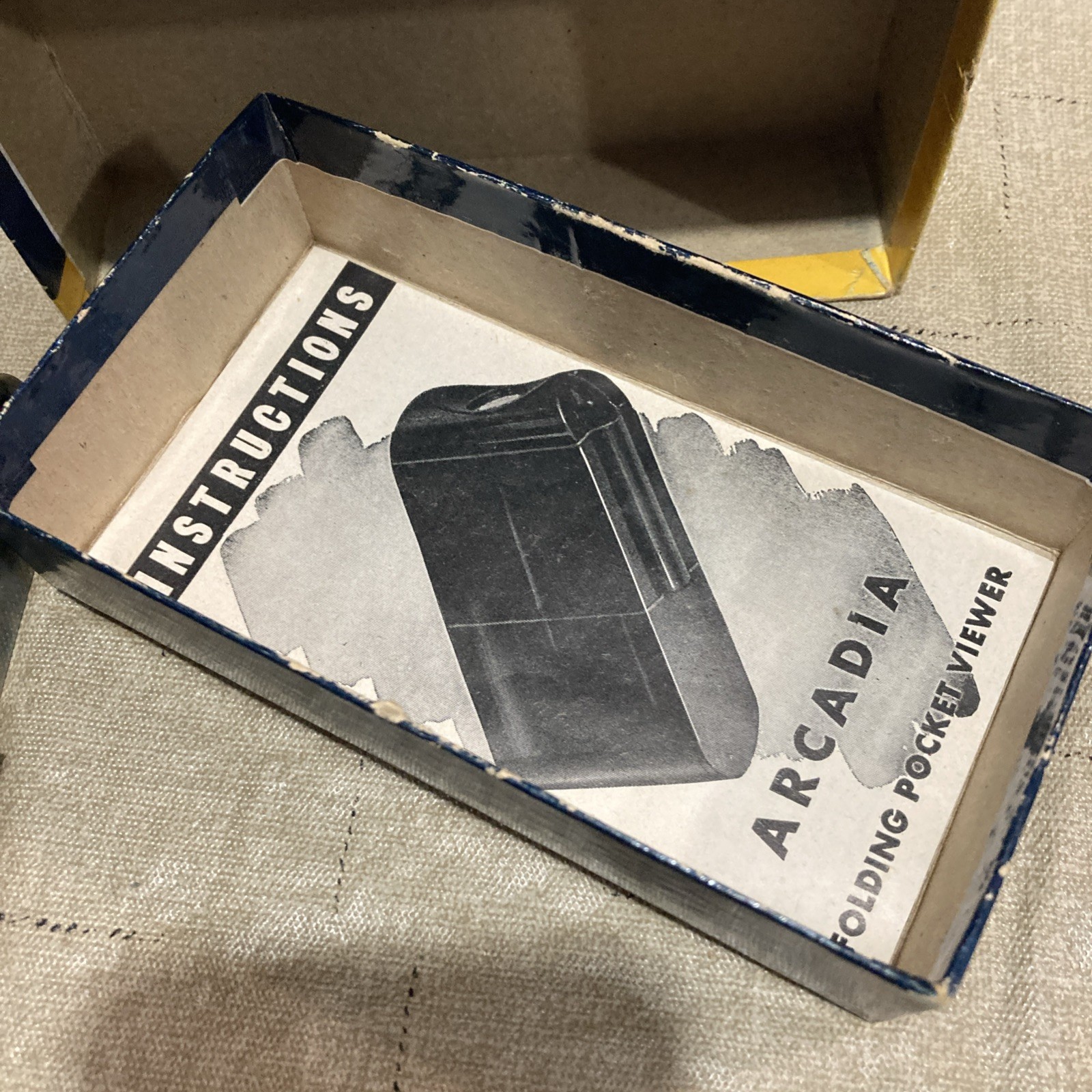 Vintage Arcadia Commander Viewer Pocket-Size Self-Light with Box and Instruction