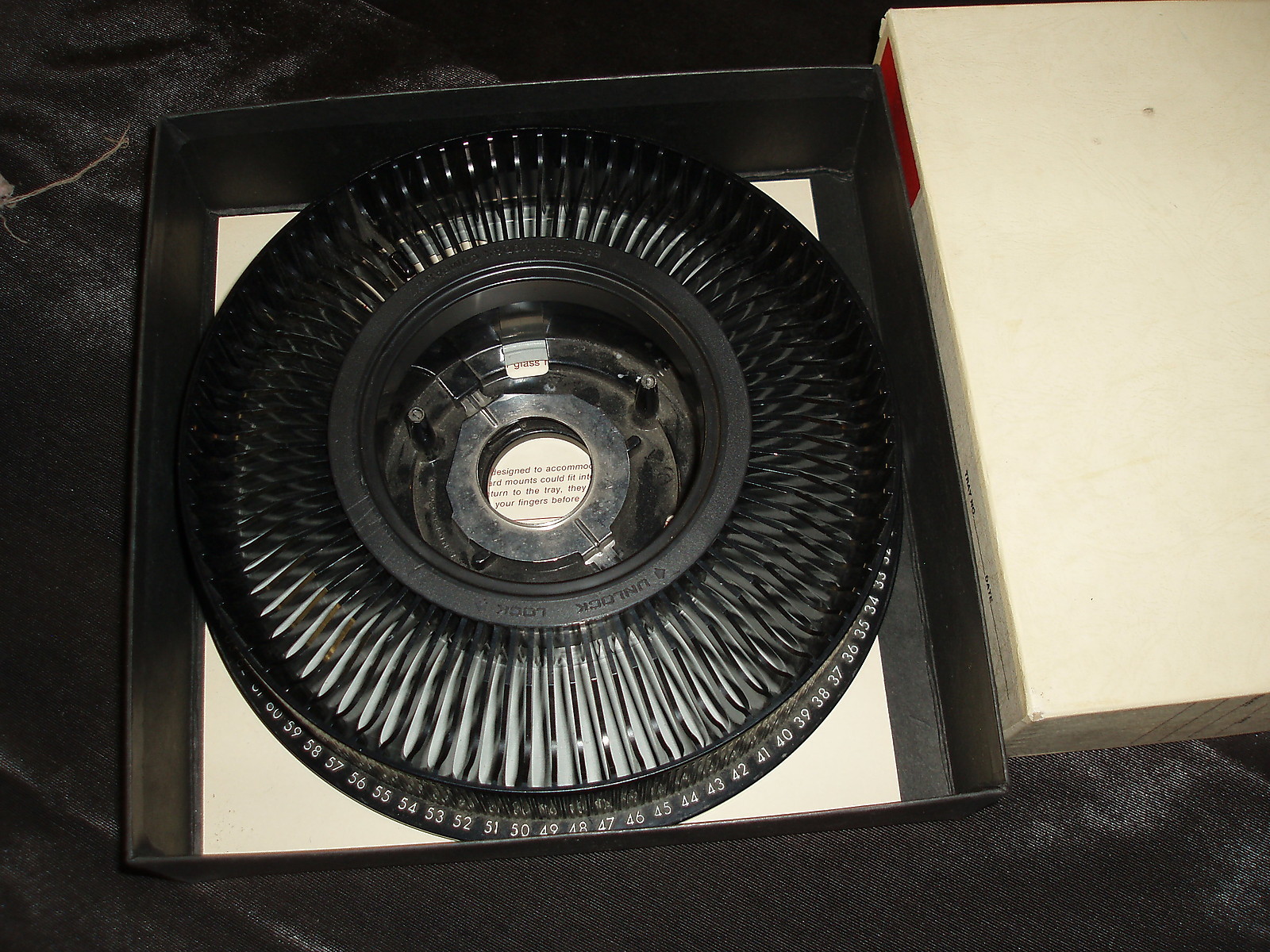Eastman Kodak Company Vintage Carousel 80 Slide Tray In Box Photograpy Genuine