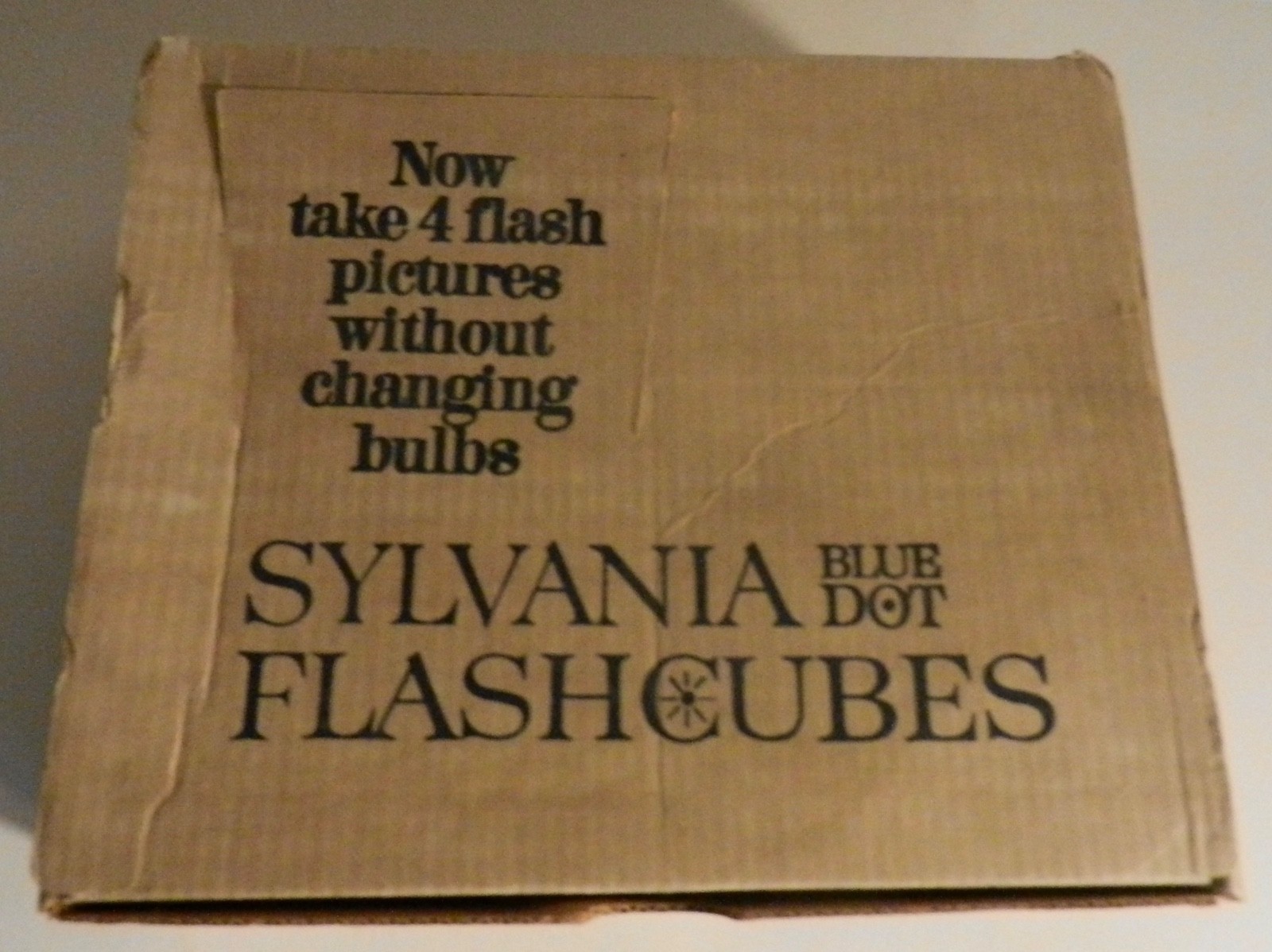 Vtg New Old Stock Box Sylvania Flash Cubes Blue Dot 24 Flashcubes Store Display