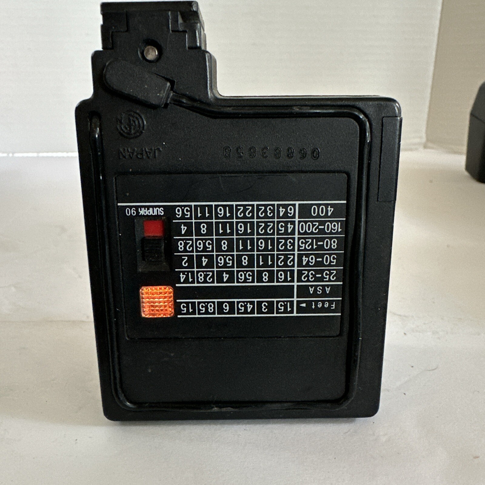 VINTAGE SUNPAK90 CAMERA FLASH WORKS GREAT