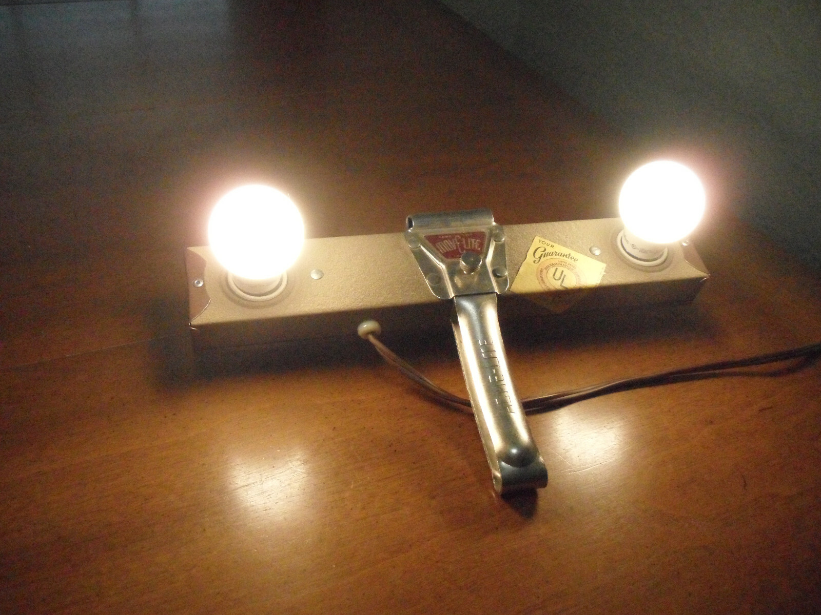 Vintage Acme Lite Mov-E-Lite 2-Bulb Acme-lite Mov-E-Lite Model No. 2 Working